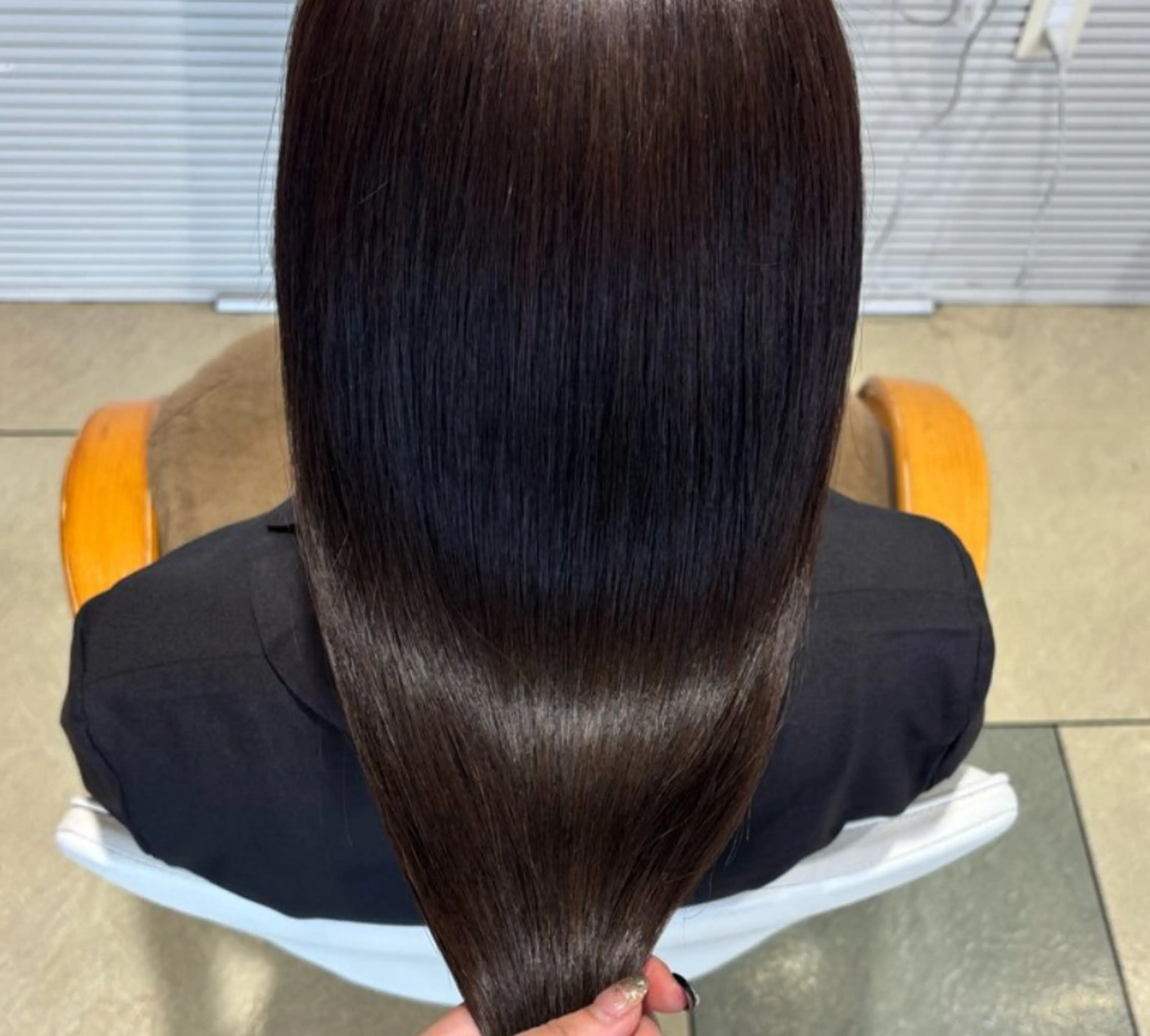 ロング カラー ケアカラー 髪質改善 ロング トリートメント カット トリートメント 透明感カラー/ くびれヘア/ユウユのヘアスタイル