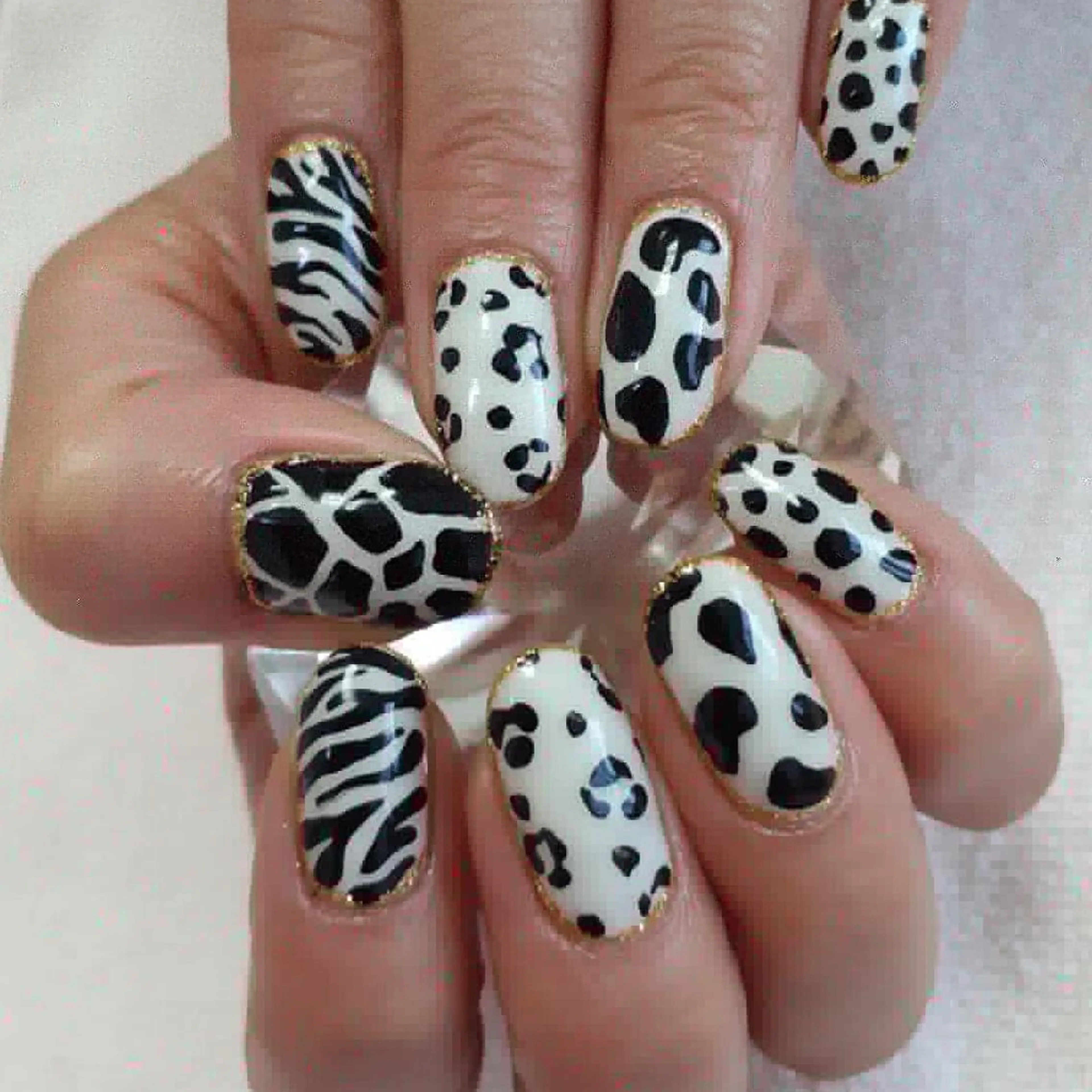 ネイル アニマル柄 ハンドネイル 池元 真由美のネイルデザイン