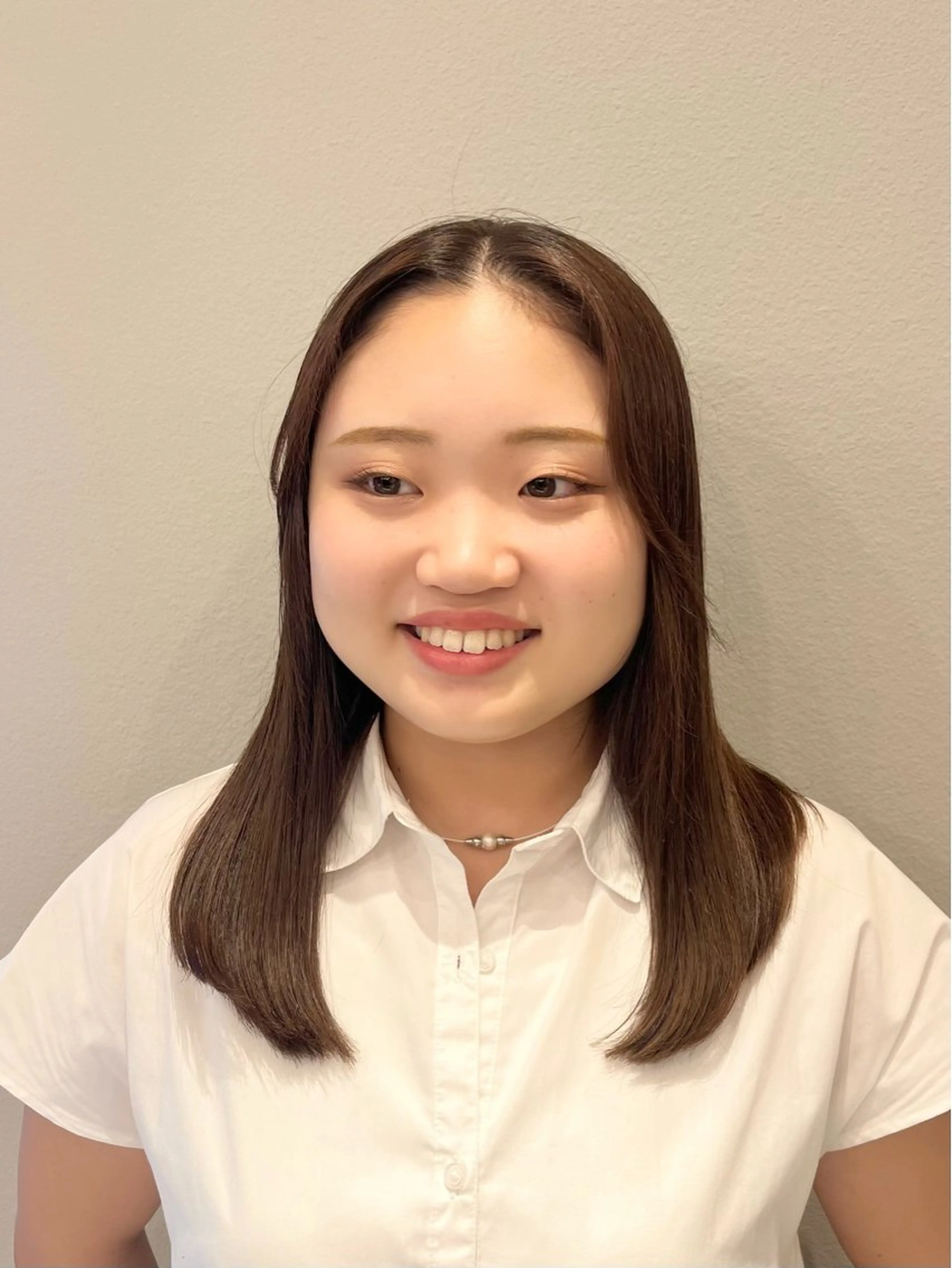 セミロング 髪質改善 カット ヘアカラー ヘアセット/ピンク /レッド/あつはのヘアスタイル