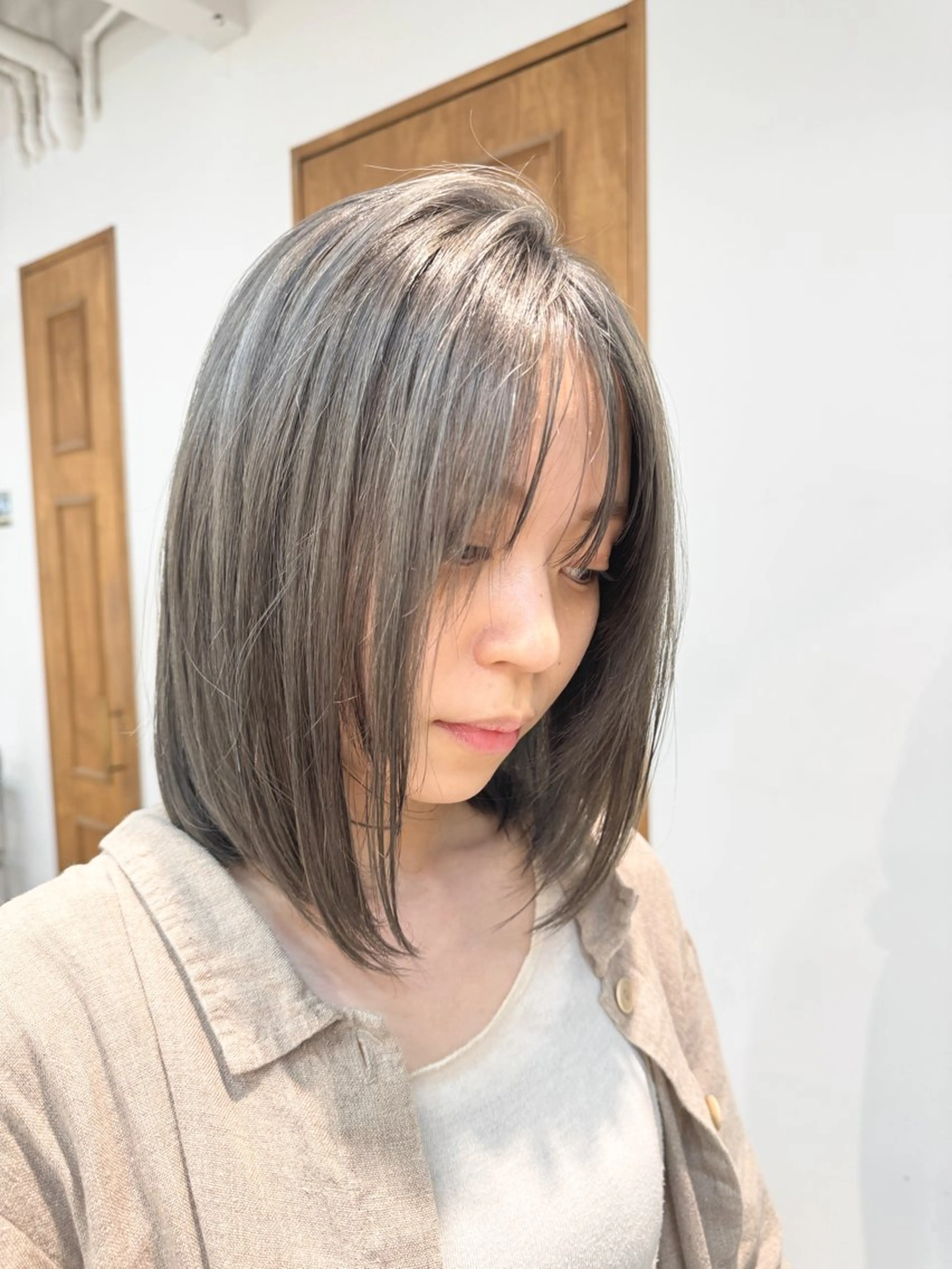 🌟透明感カラー　ブリーチ＋カラー＋クイックトリートメント🌟（ケアブリーチ、ハイブリーチをご希望の方はお伝えください）の写真