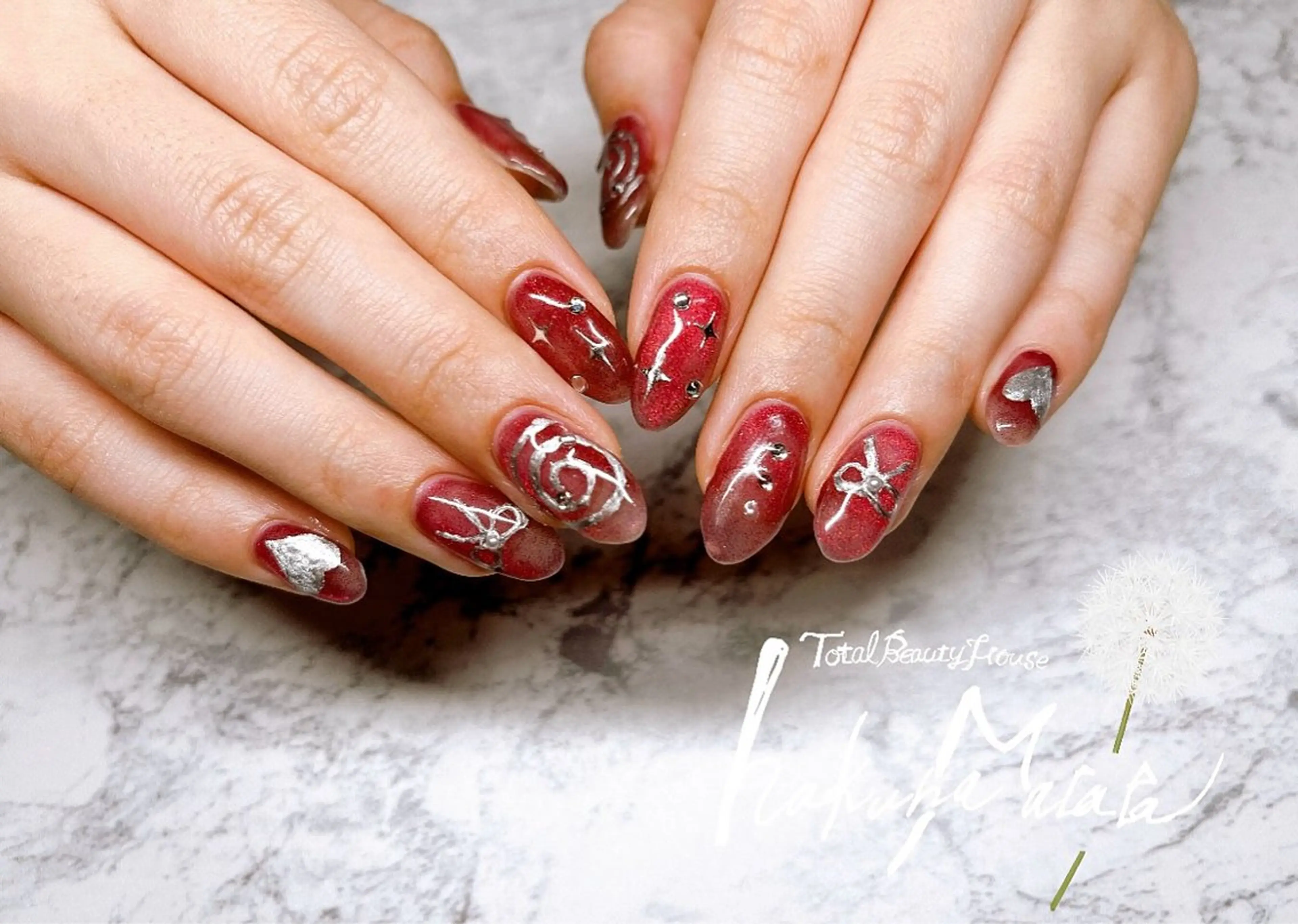 ネイル kana .のネイルデザイン