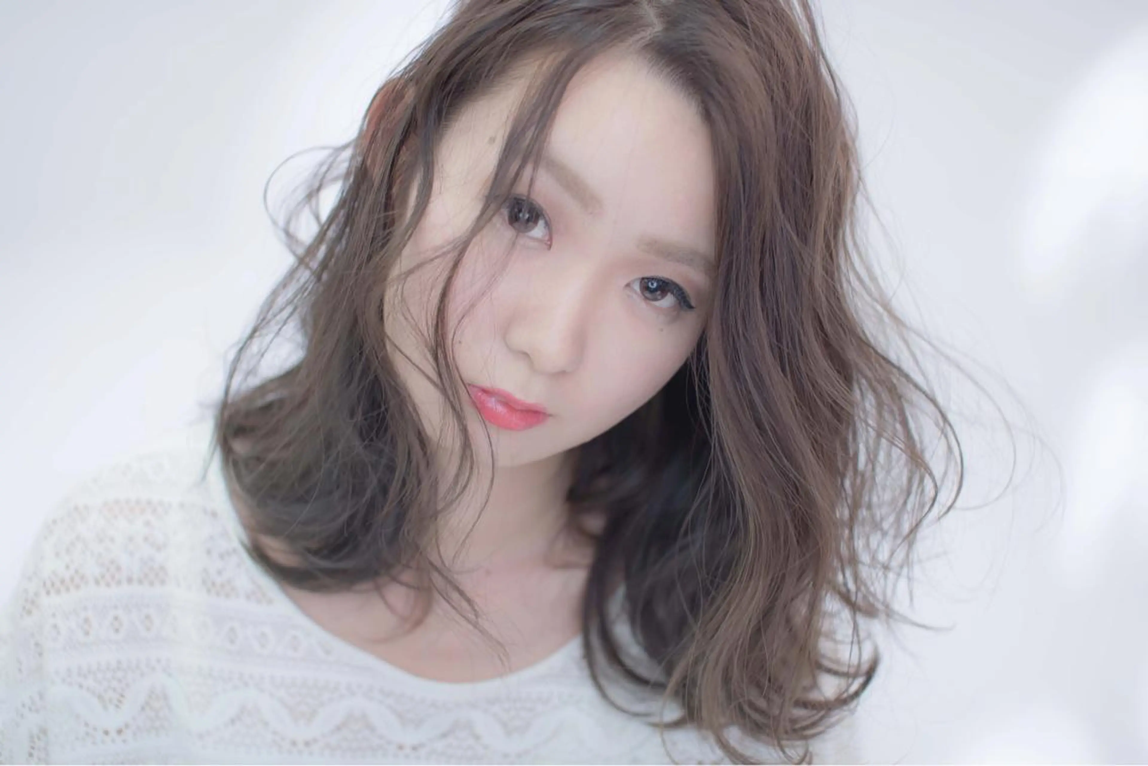 セミロング カラー omocha hair salon所属・大嶋 伸吾のヘアスタイル