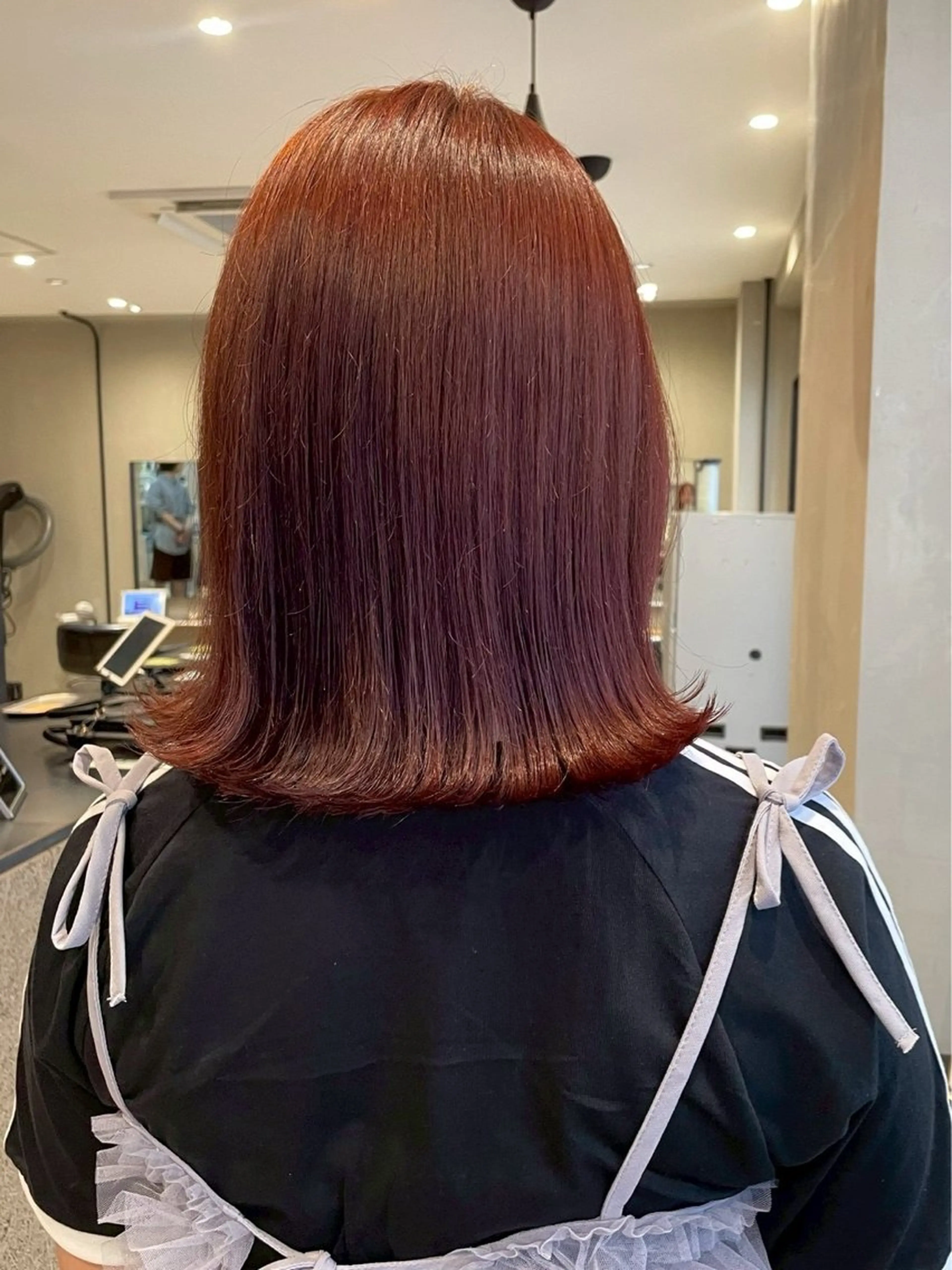 ミディアム カラー 紅/艶カラー/ 透明感カラーのヘアスタイル