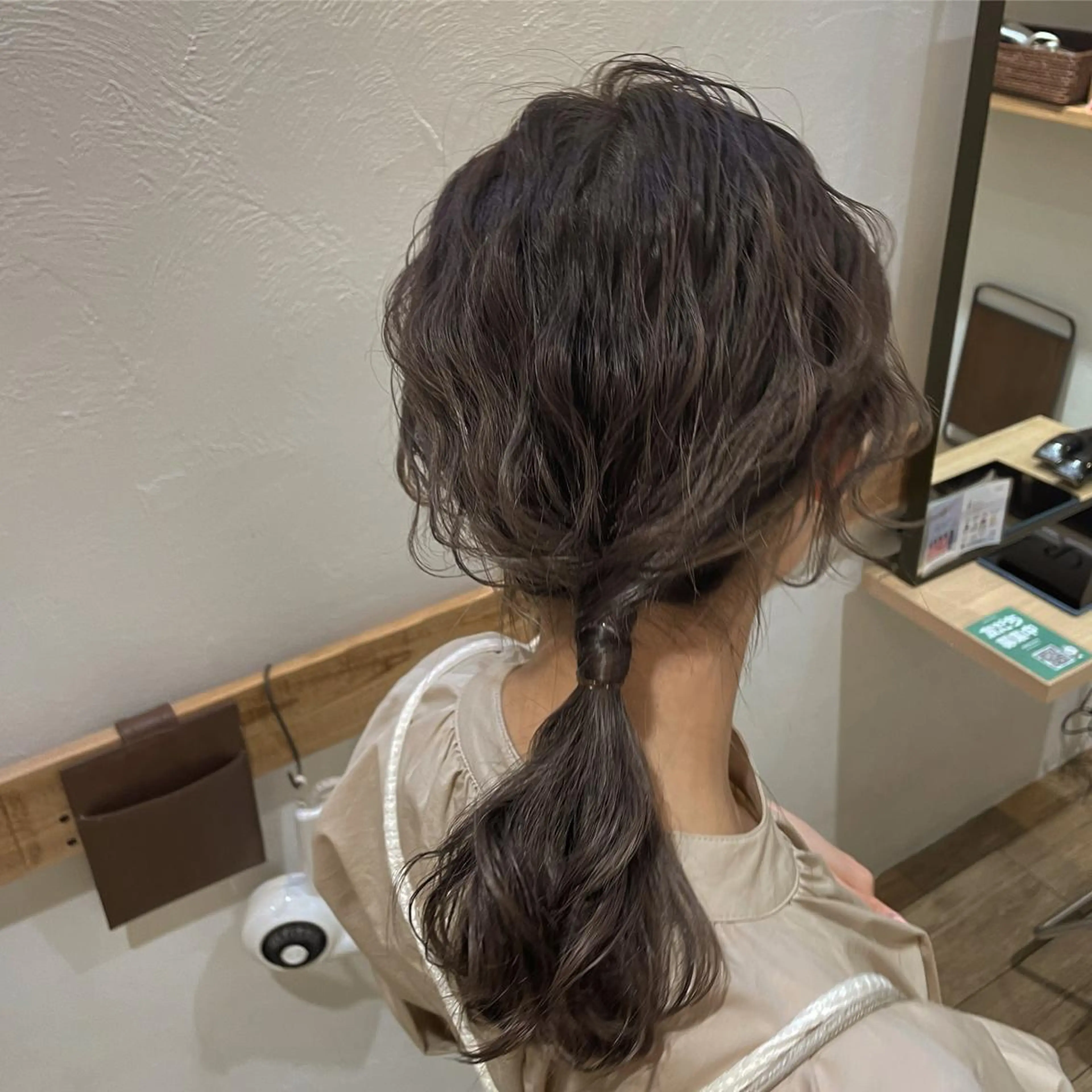 ミディアム ALBUM  池袋所属・来美 / クルミのヘアスタイル