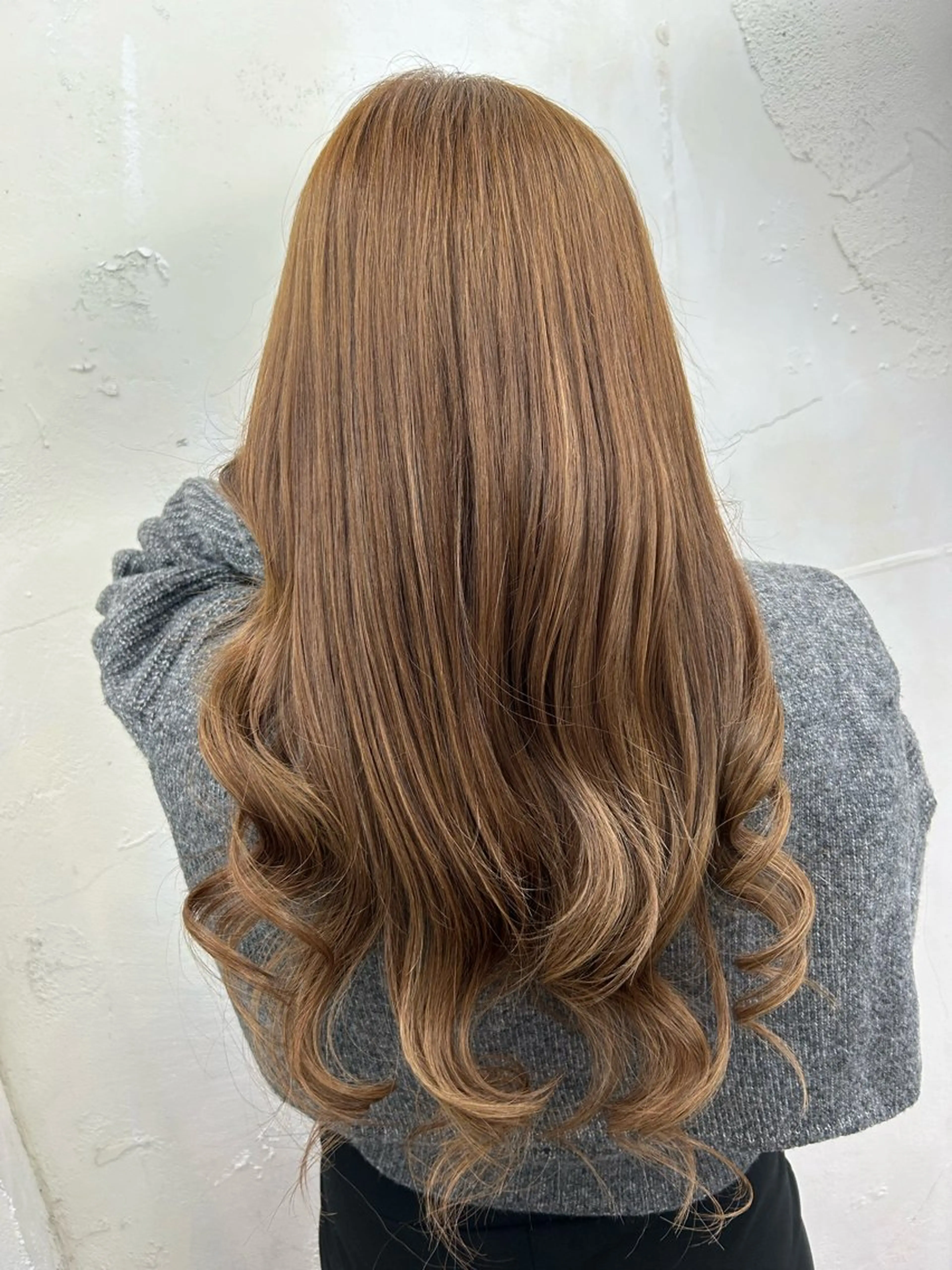 ロング カラー シールエクステ バレイヤージュ ハイライトカラー エクステ ハイライト alpha. カラーエクステ下妻のヘアスタイル