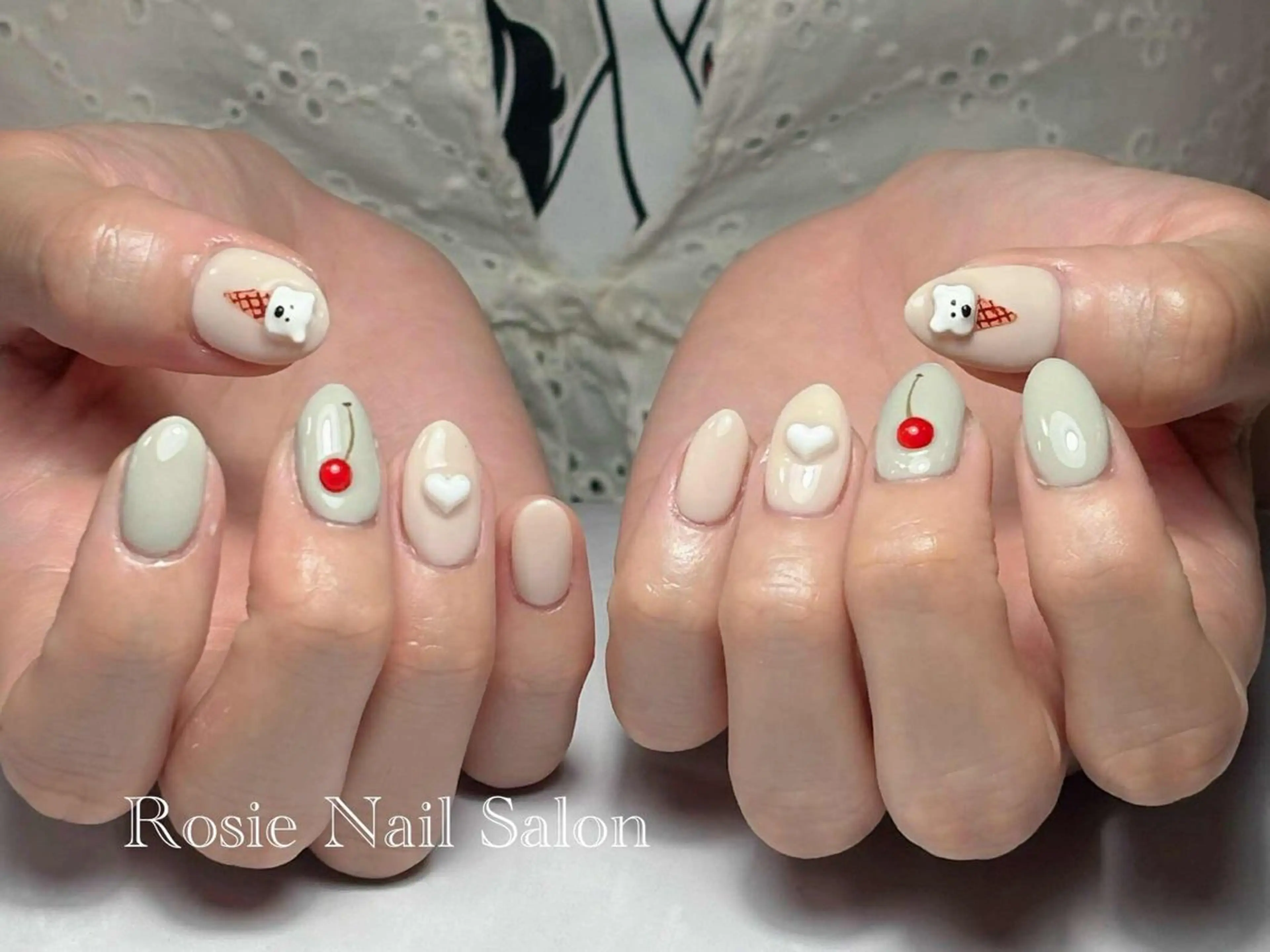 ショート Rosie Nail サロン南越谷のネイルデザイン