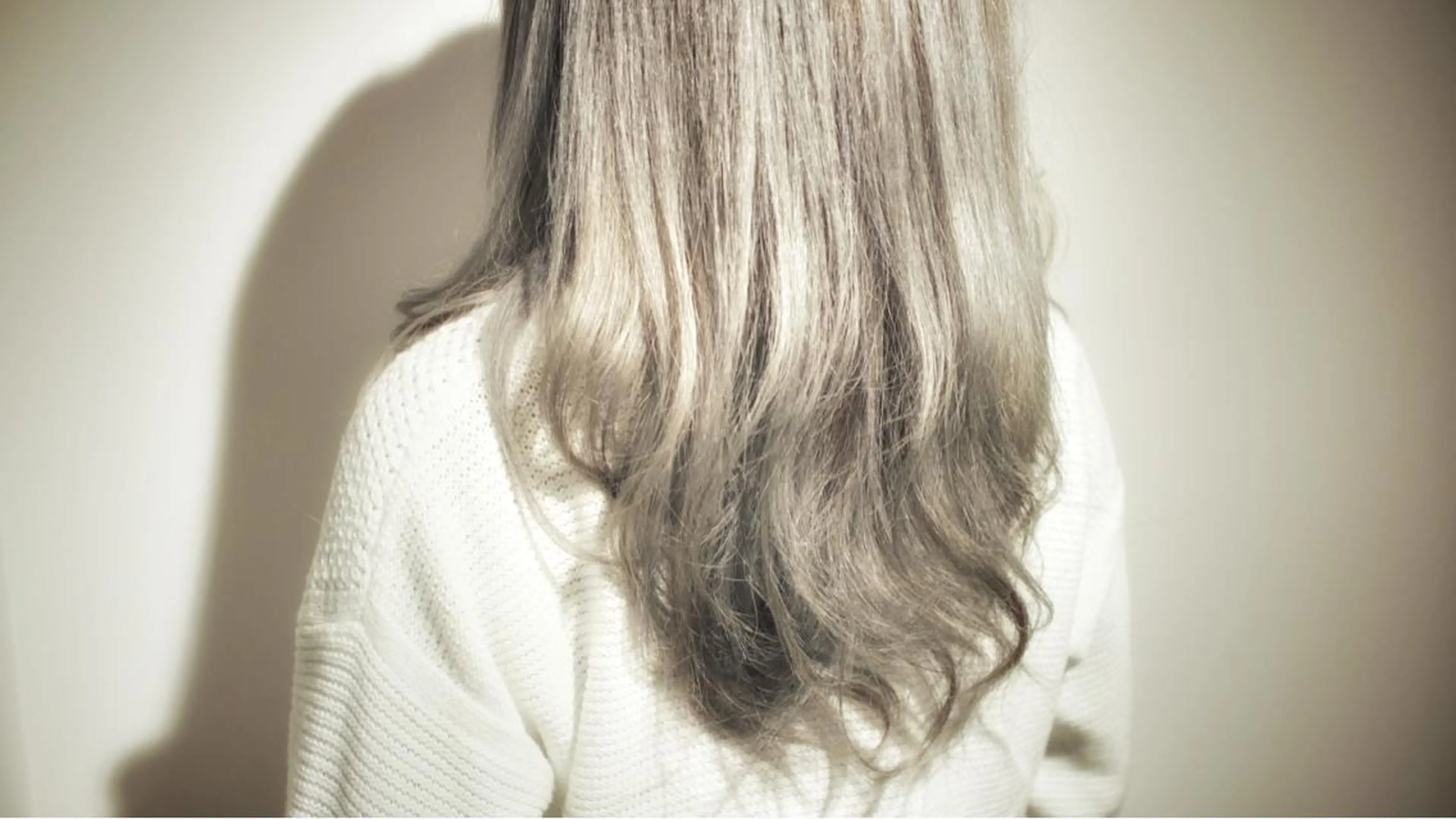 ロング カラー ブリーチ ハイライトカラー ハイトーンカラー ハイライト トリートメント BOB🌟ハイトーン /ブリーチ/TAKUのヘアスタイル