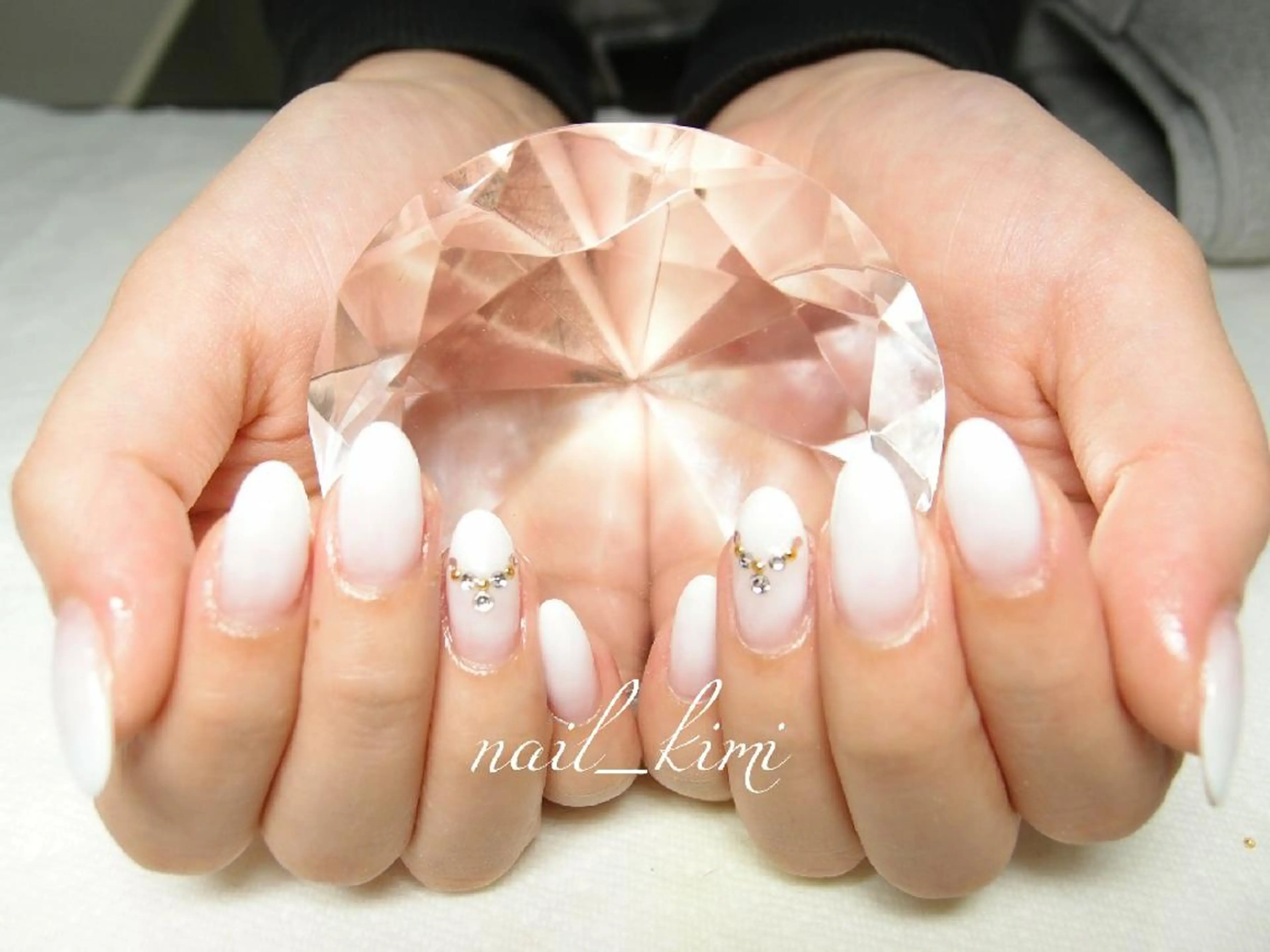 ネイル グラデーション ConneQt所属・ETHOSENSE. kimikaのネイルデザイン