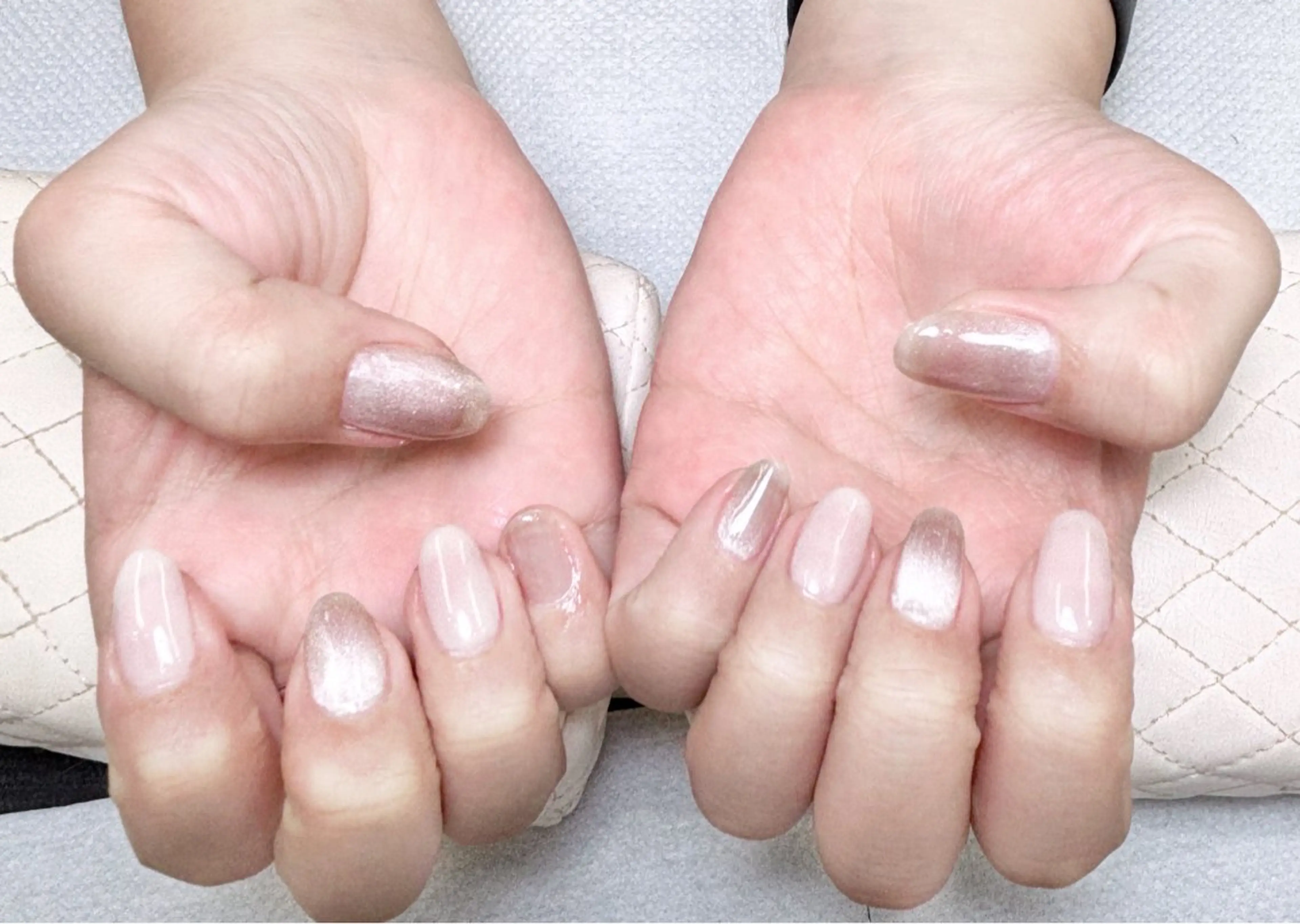 ネイル ハンドネイル キン グミのネイルデザイン