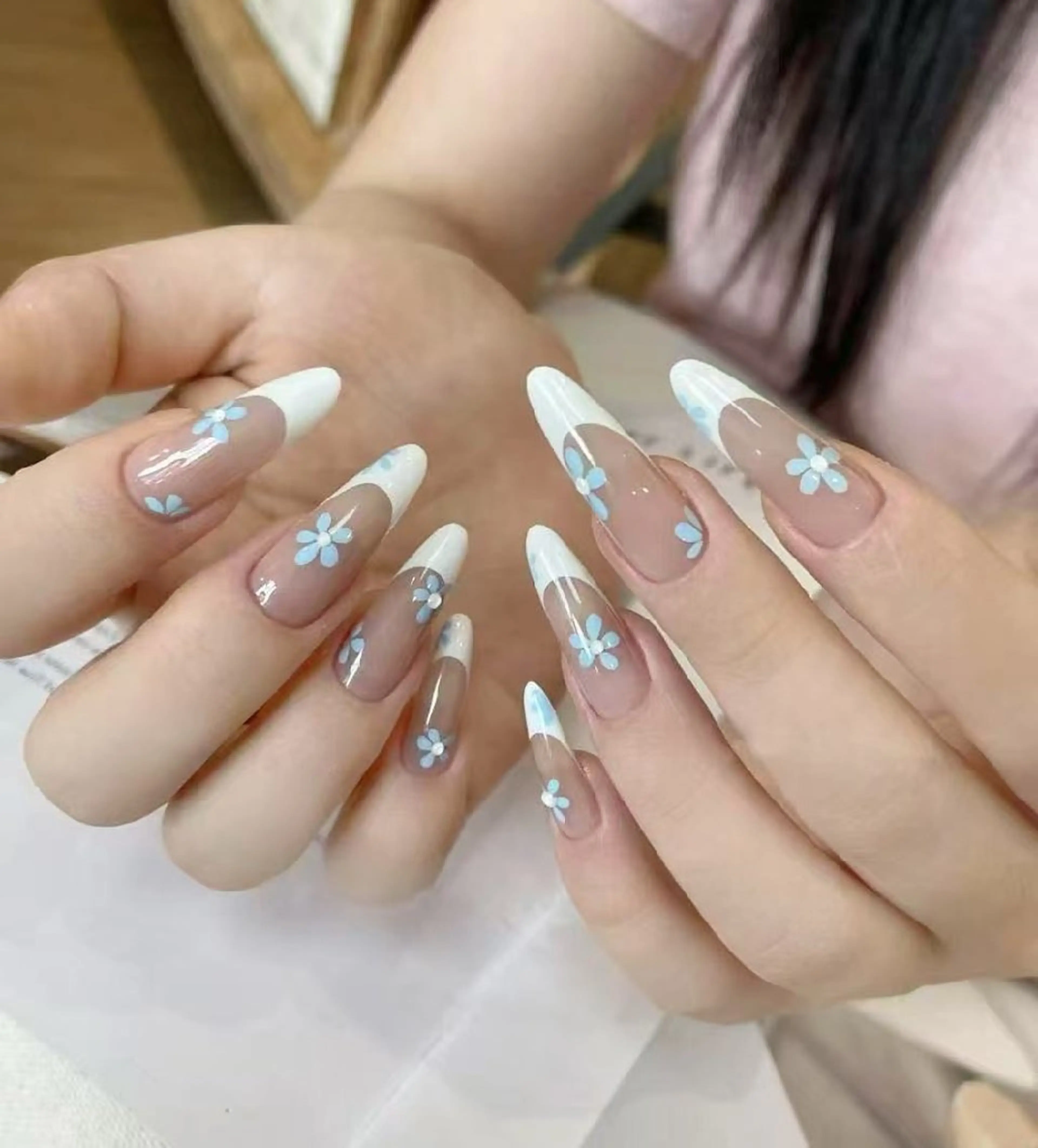 ネイル フラワーネイル フレンチネイル ジェルネイル ガラスフレンチ ハート ハンドネイル Oomiya 服部のネイルデザイン