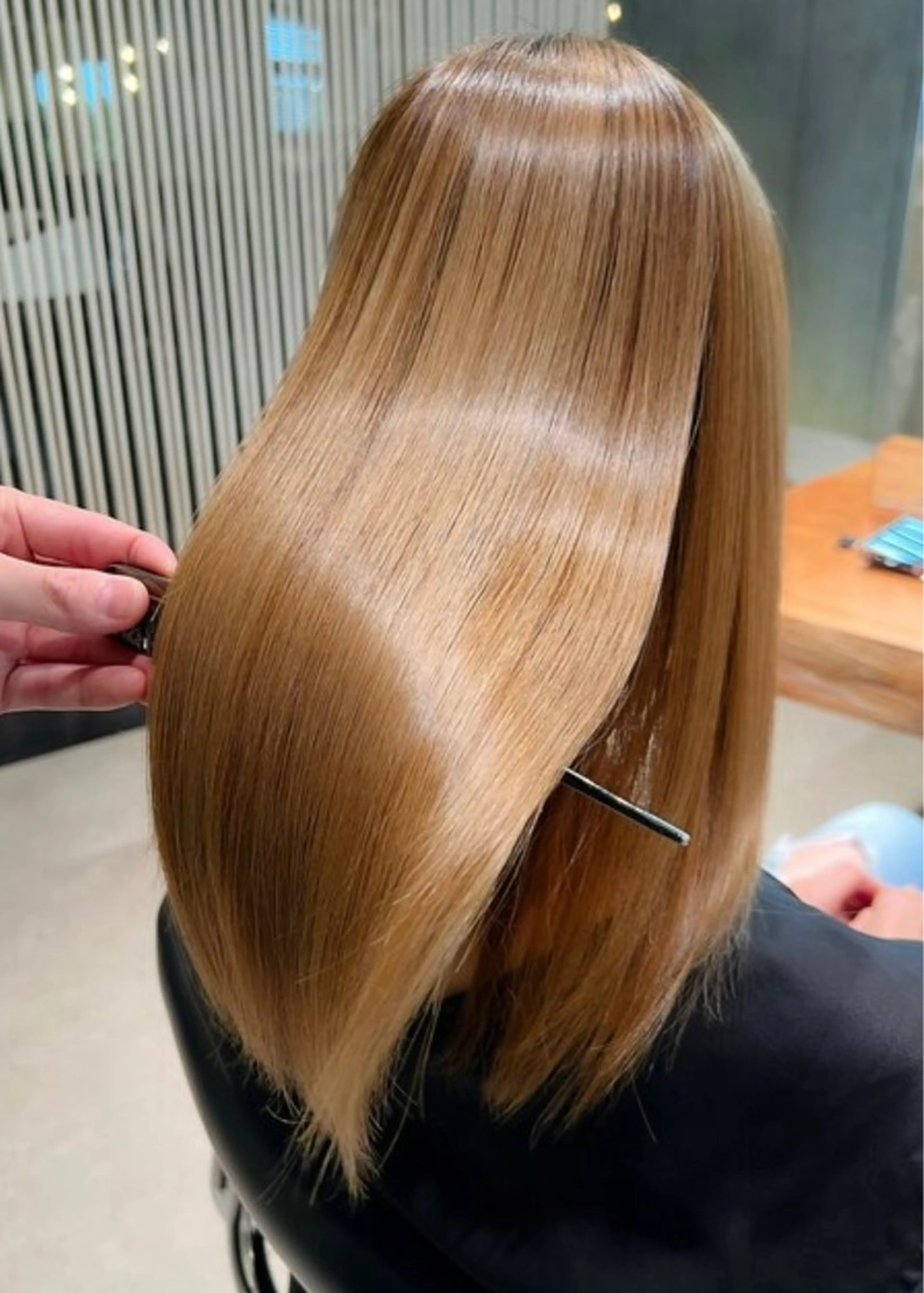 【似合わせカット＋アディクシーカラー＋艶トリートメント】の写真