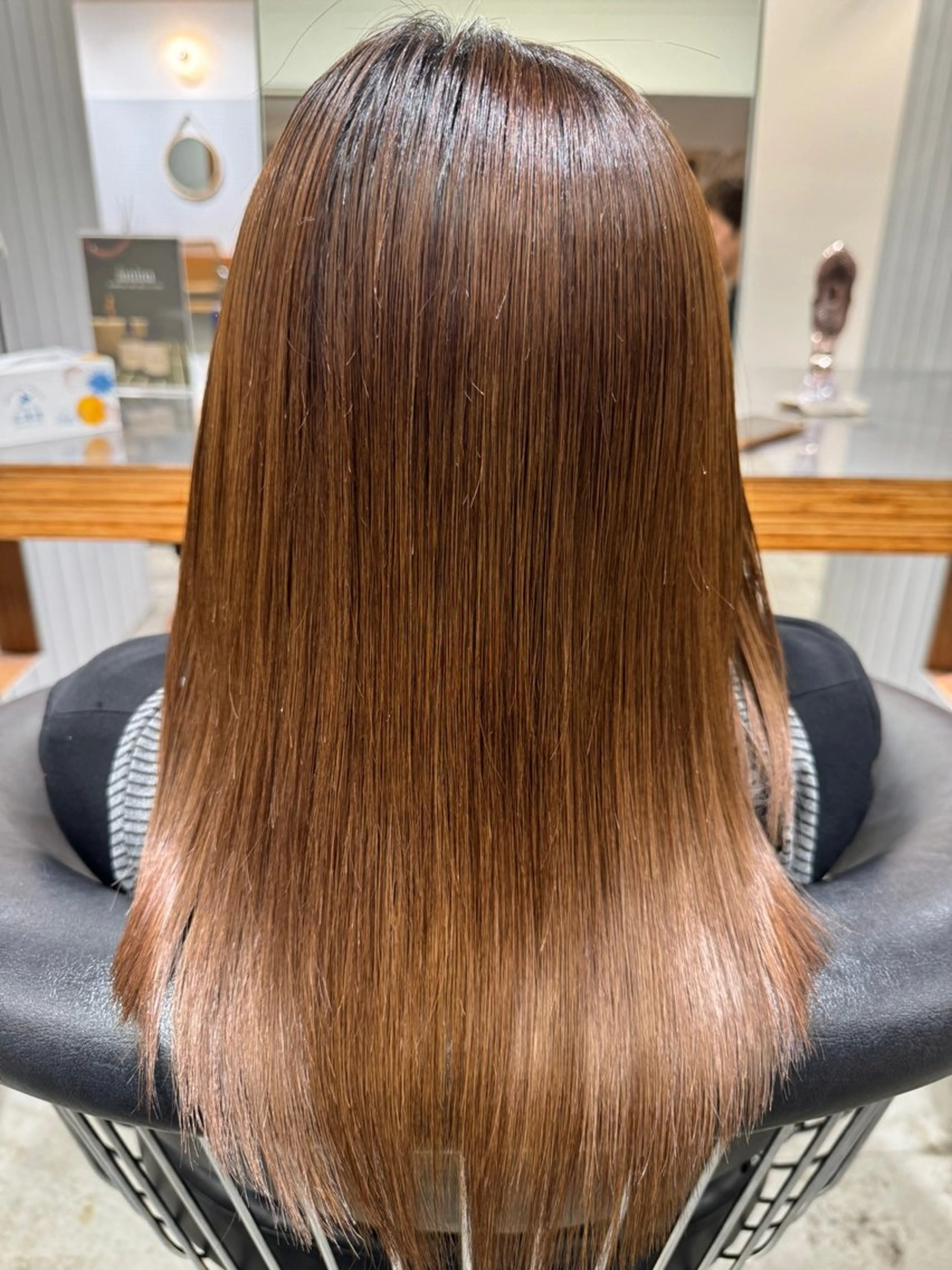 ロング 髪質改善 縮毛矯正 ROSTAR セイゴのヘアスタイル