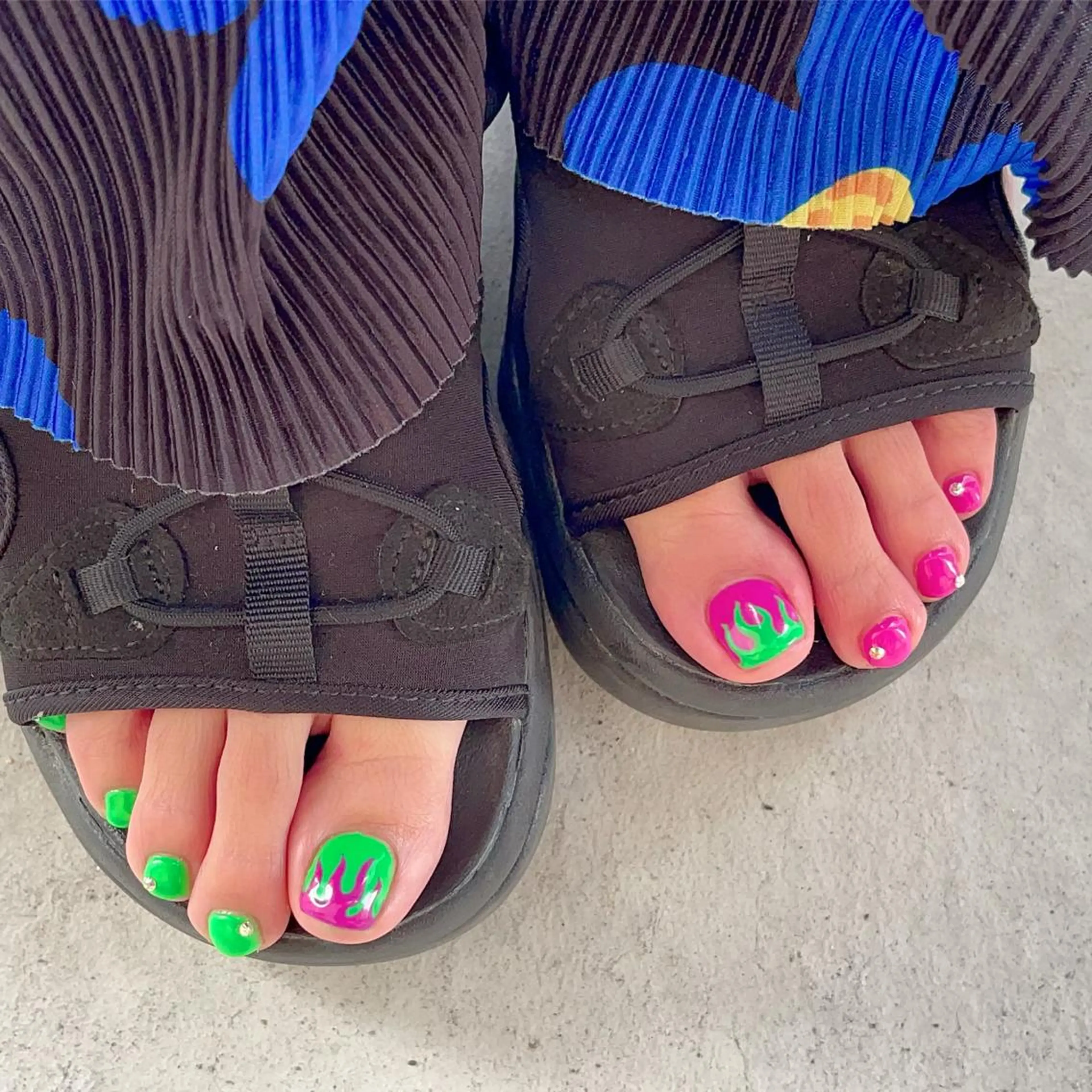 ネイル 岸本 千慧のネイルデザイン