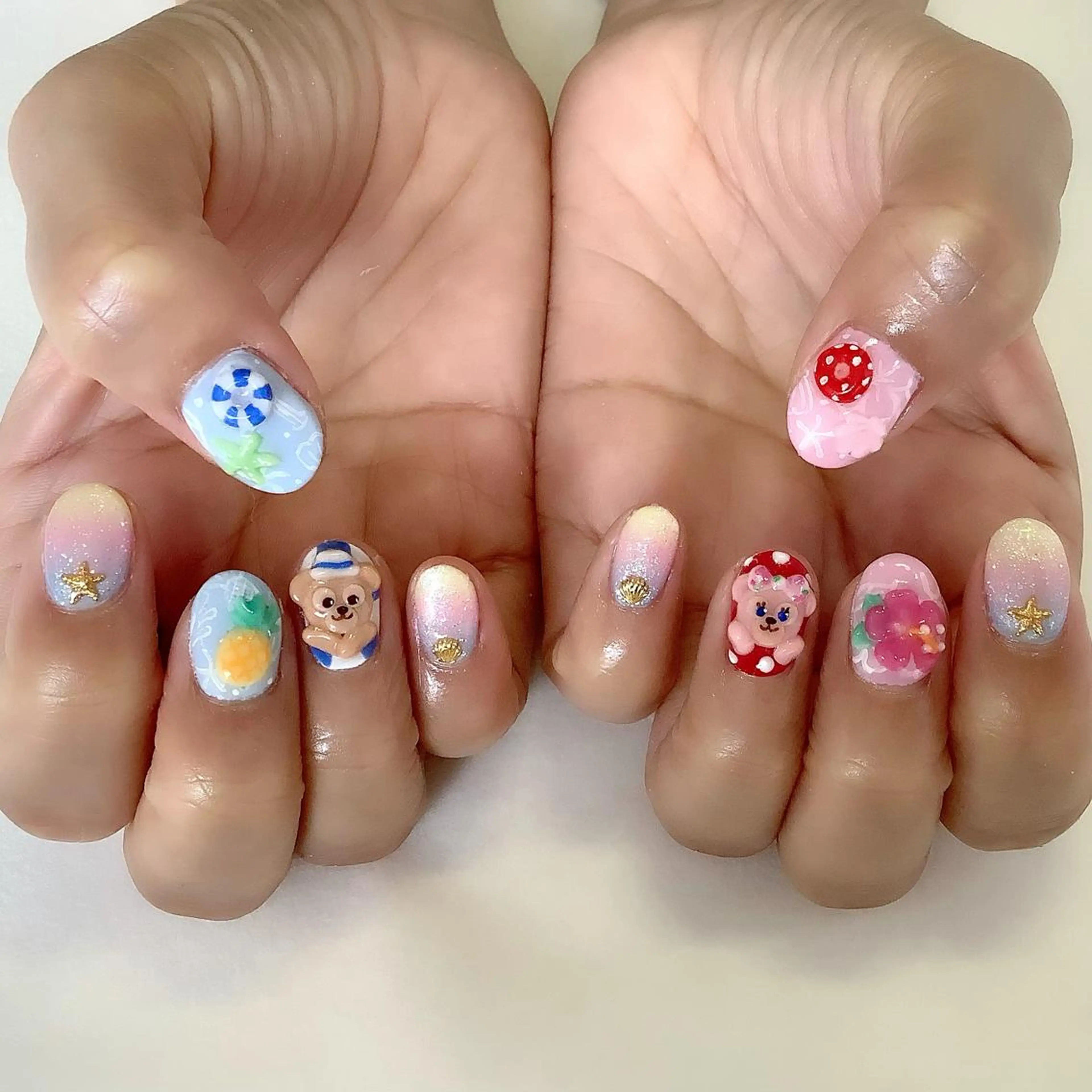 ネイル ハンドネイル 💎🐰 saki. m 🐰💎のネイルデザイン