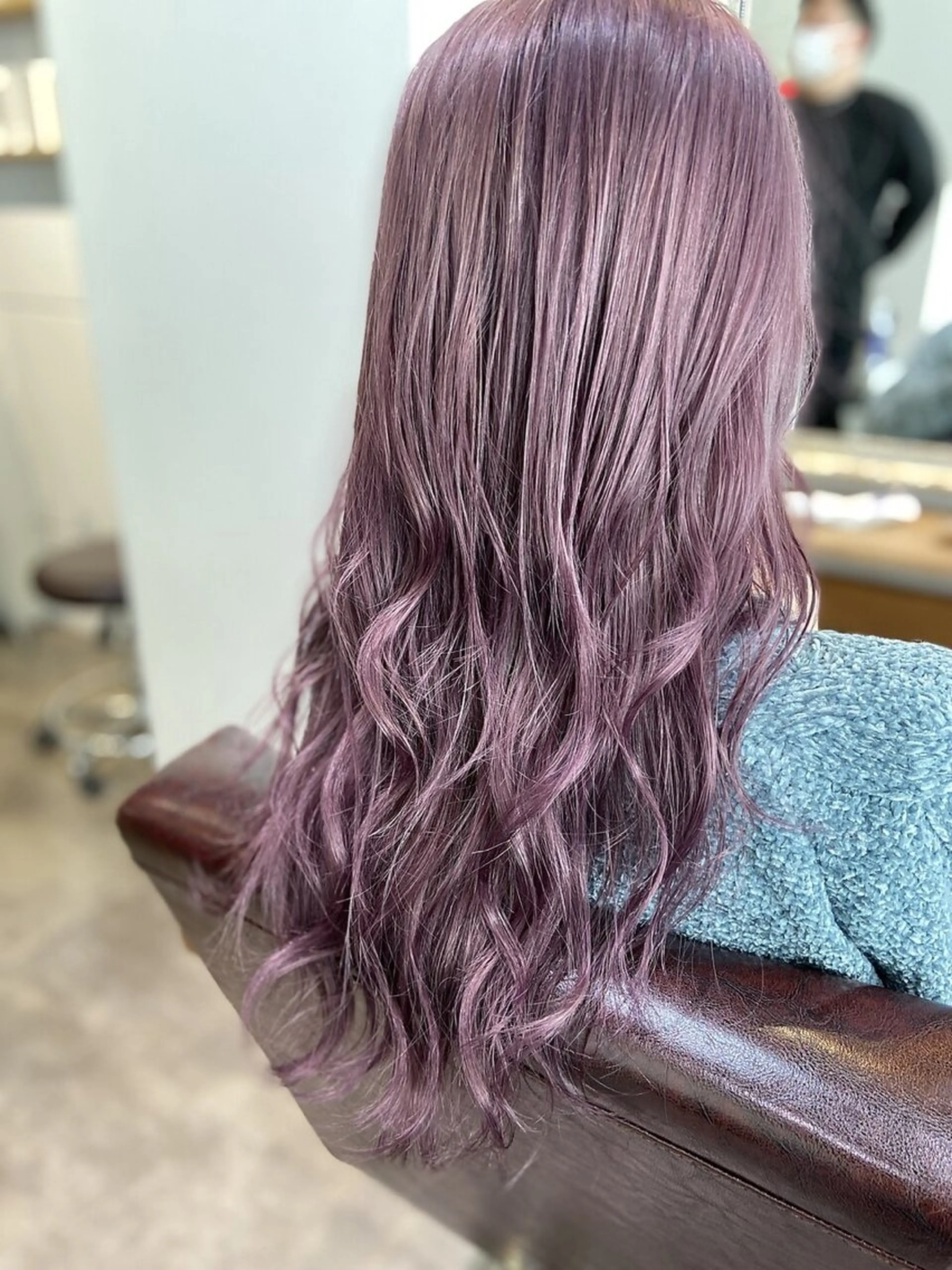 ロング パープルカラー カット ヘアカラー hair salon loup所属・loup yunaのヘアスタイル