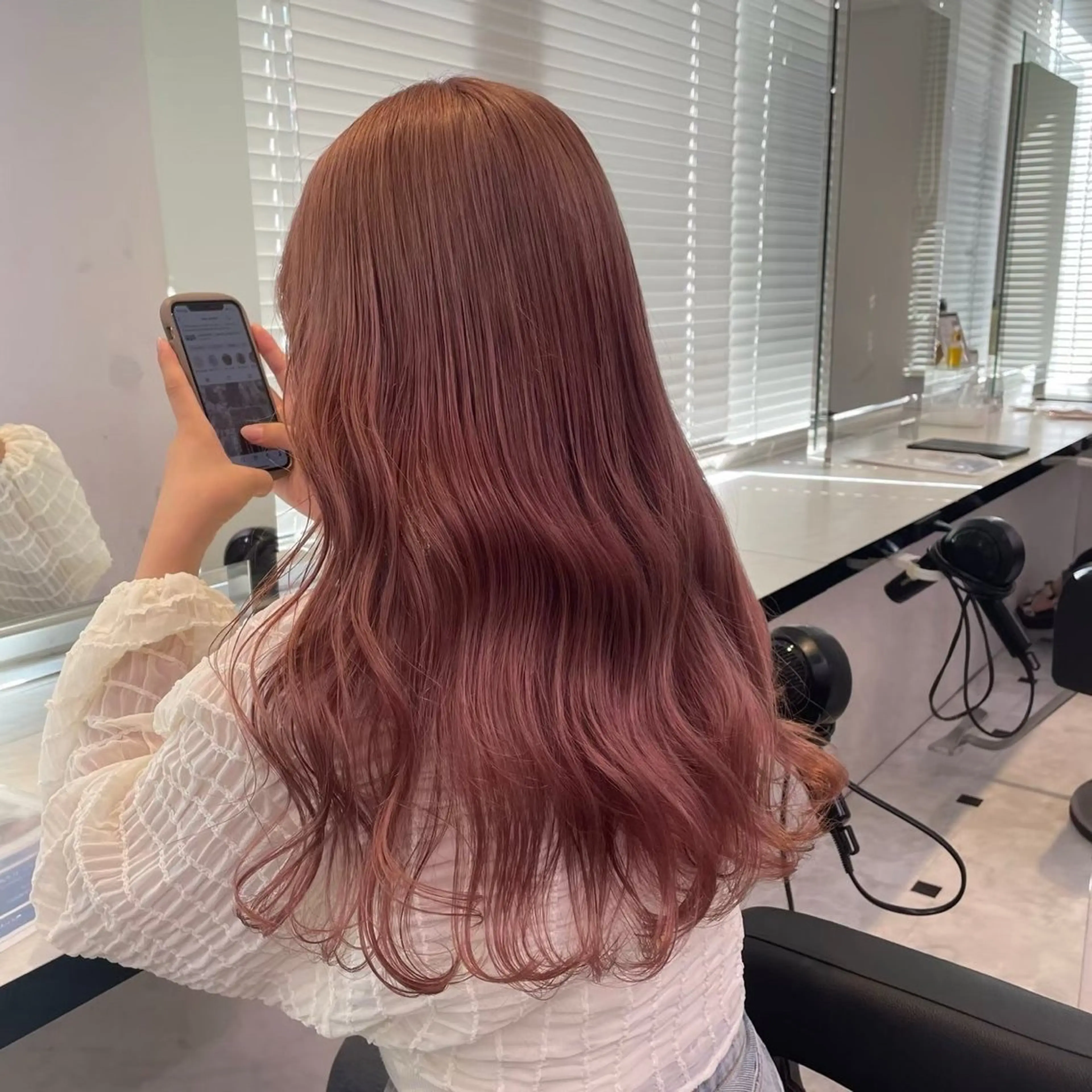 カラー Colore【コローレ】所属・‎🤍透明感カラー‎ ‎🤍chiiのヘアスタイル