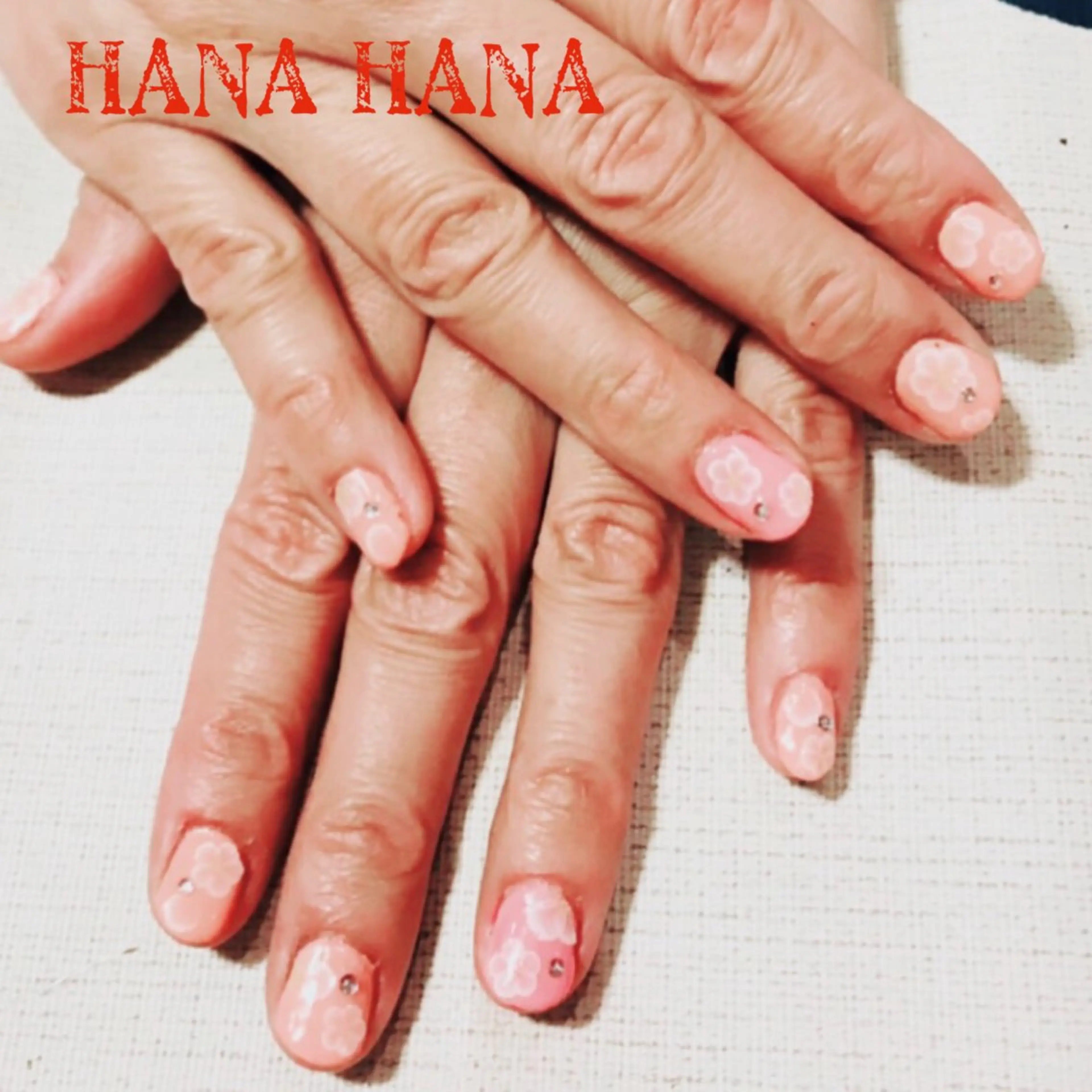 ネイル ジェルネイル HANAHANAのネイルデザイン