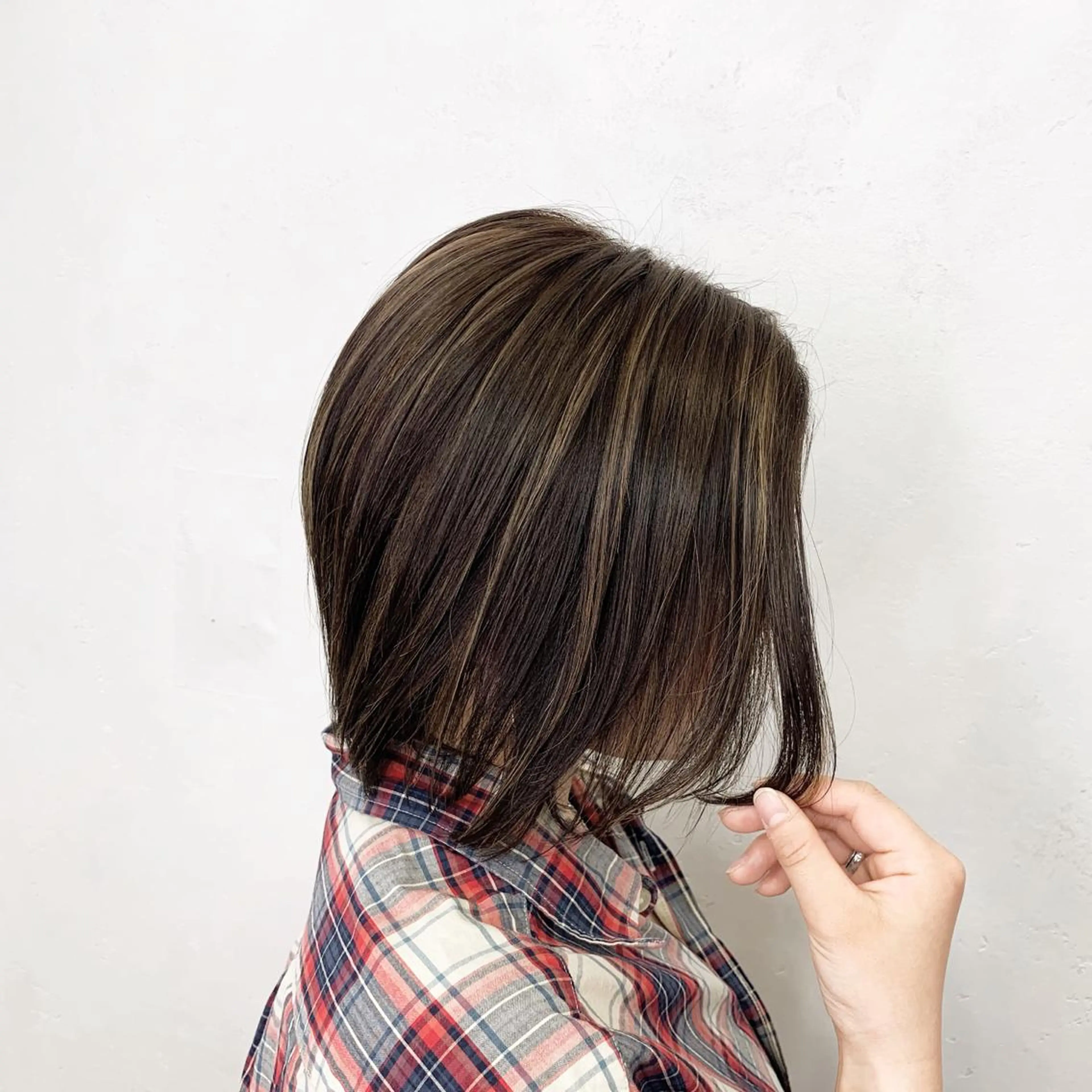 ショート カラー ヘアアレンジ グレージュ ハイライトカラー ハイライト ヘアカラー TATSUYA アートディレクターのヘアスタイル