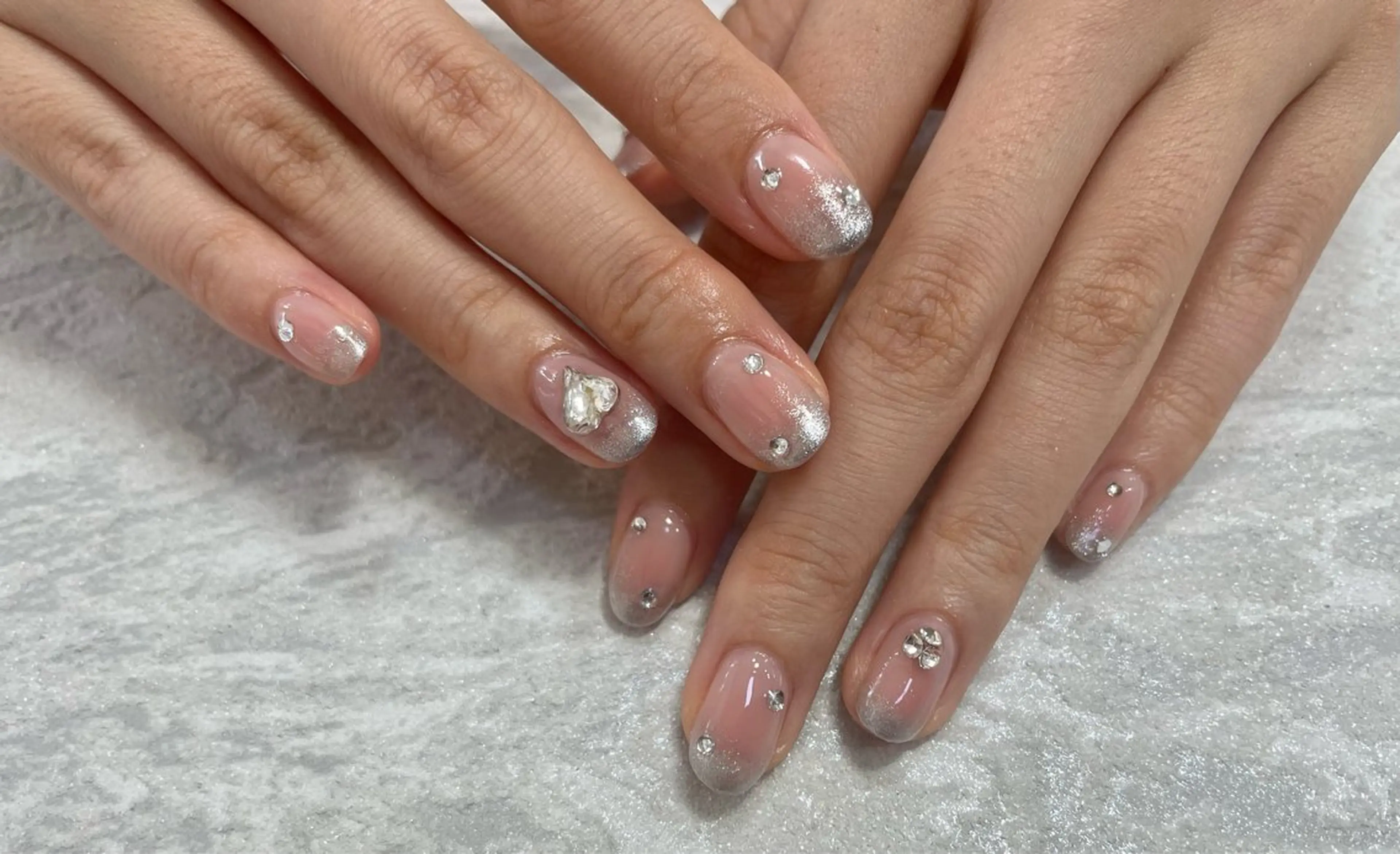 ネイル ハンドネイル LILN所属・LILN/ NATSUMIのネイルデザイン