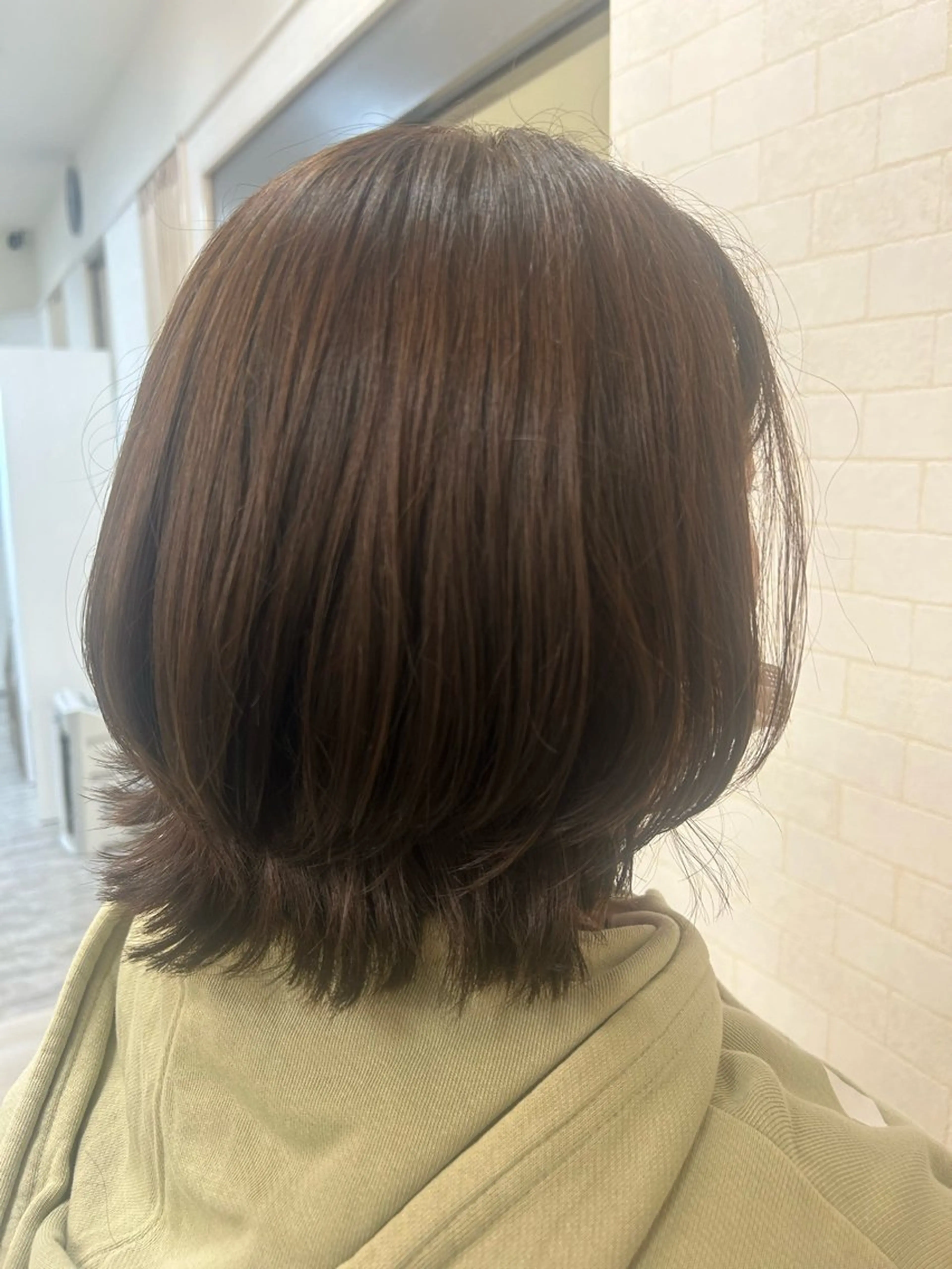 ミディアム カラー アッシュ ボブ レイヤーカット カット ヘアカラー 瀧 葉月のマツエク・マツパデザイン