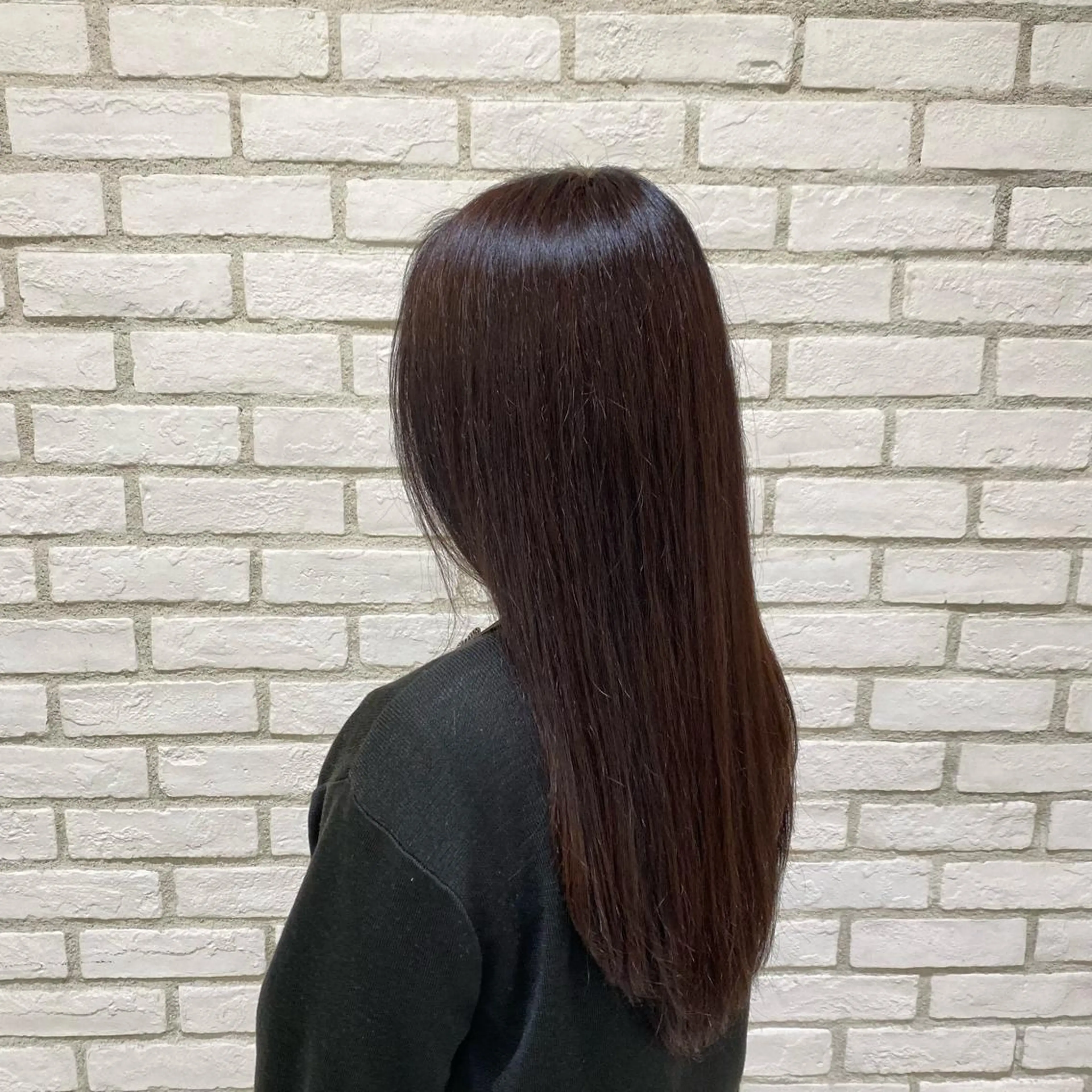 ロング カラー ブラウンカラー 藤井 花梨のヘアスタイル