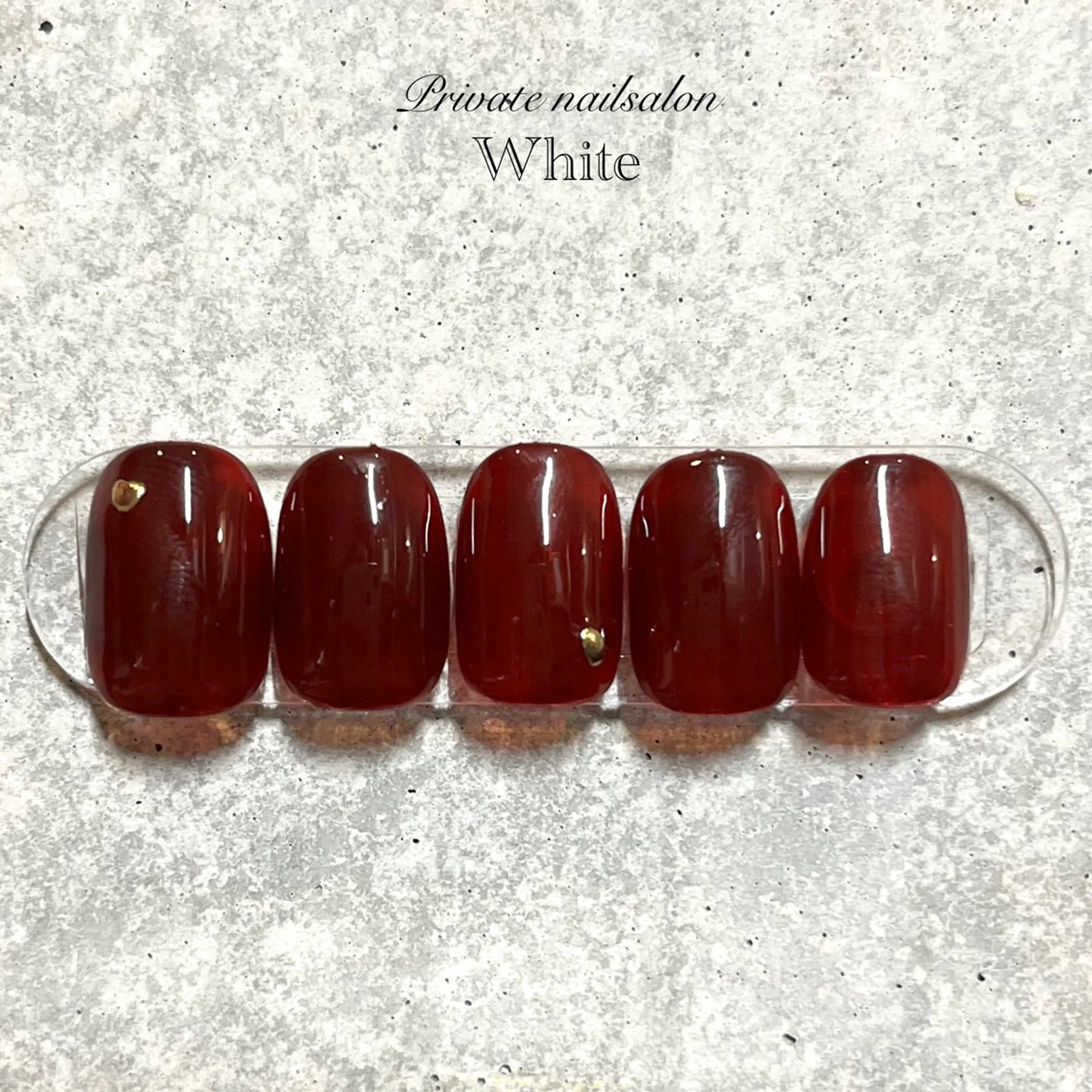 ネイル ボルドー キラキラネイル ニュアンスネイル シンプルネイル ハンドネイル SAKASHITA KEIのネイルデザイン