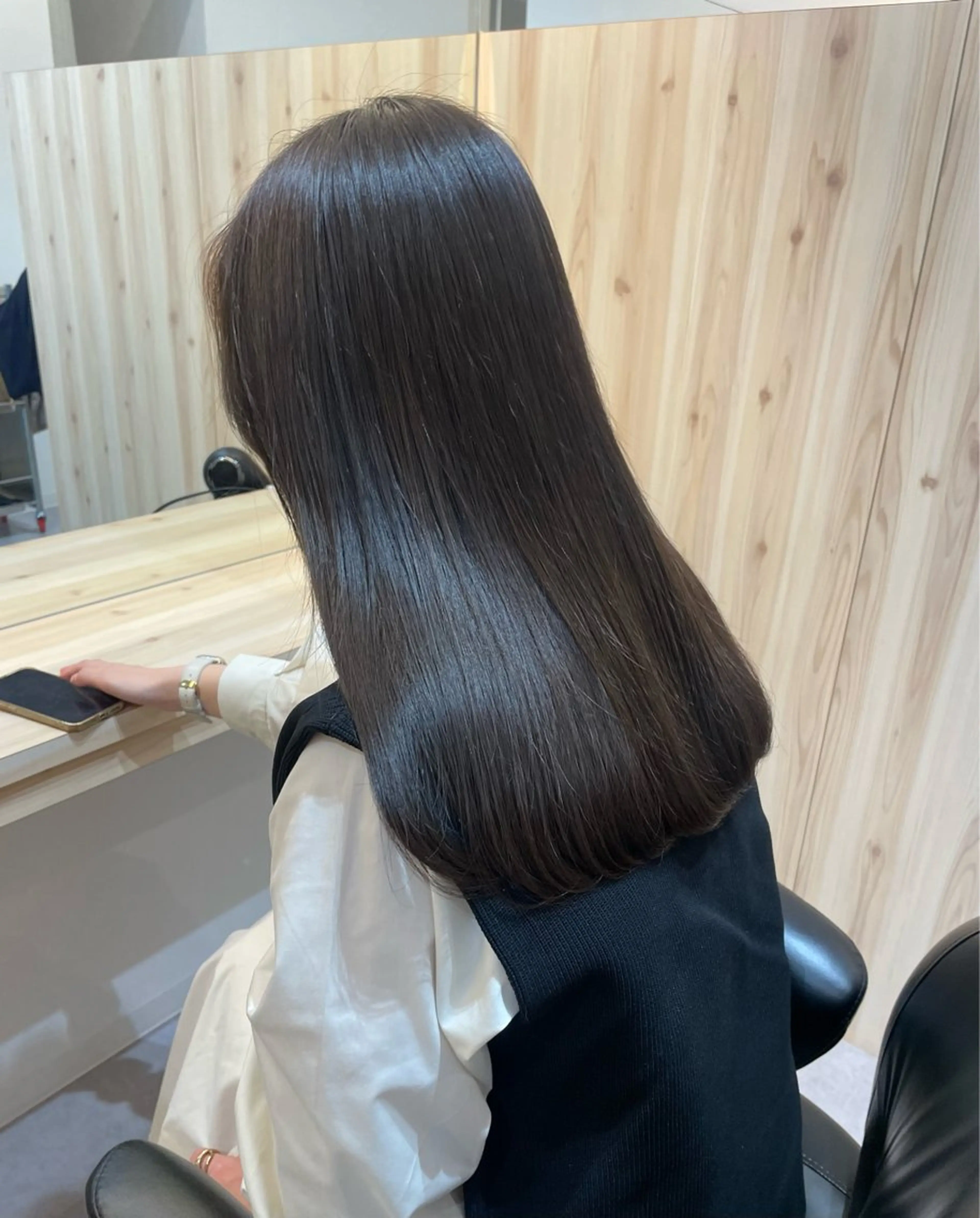 セミロング aya kaのヘアスタイル