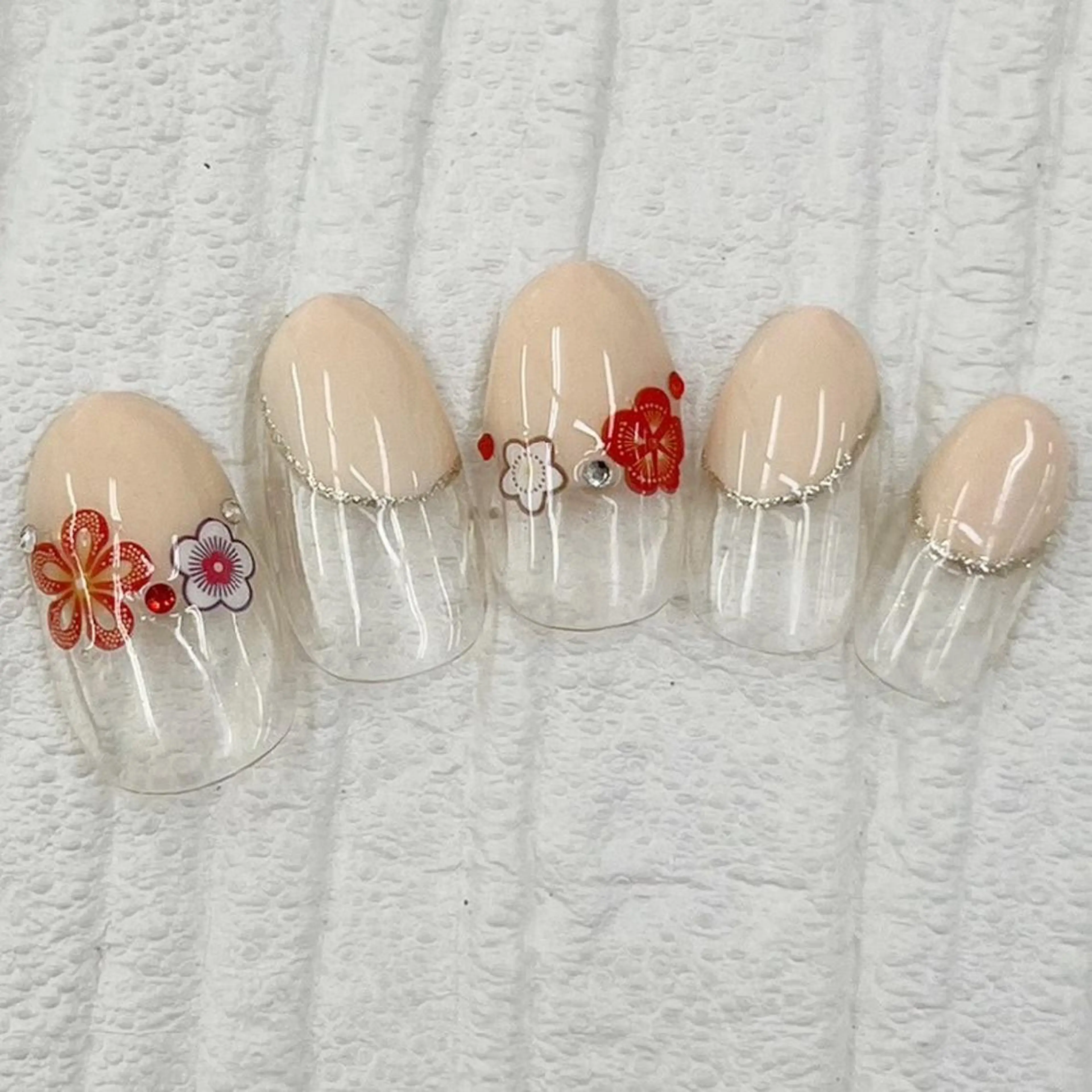 ネイル Nail salon Honey Beeのネイルデザイン