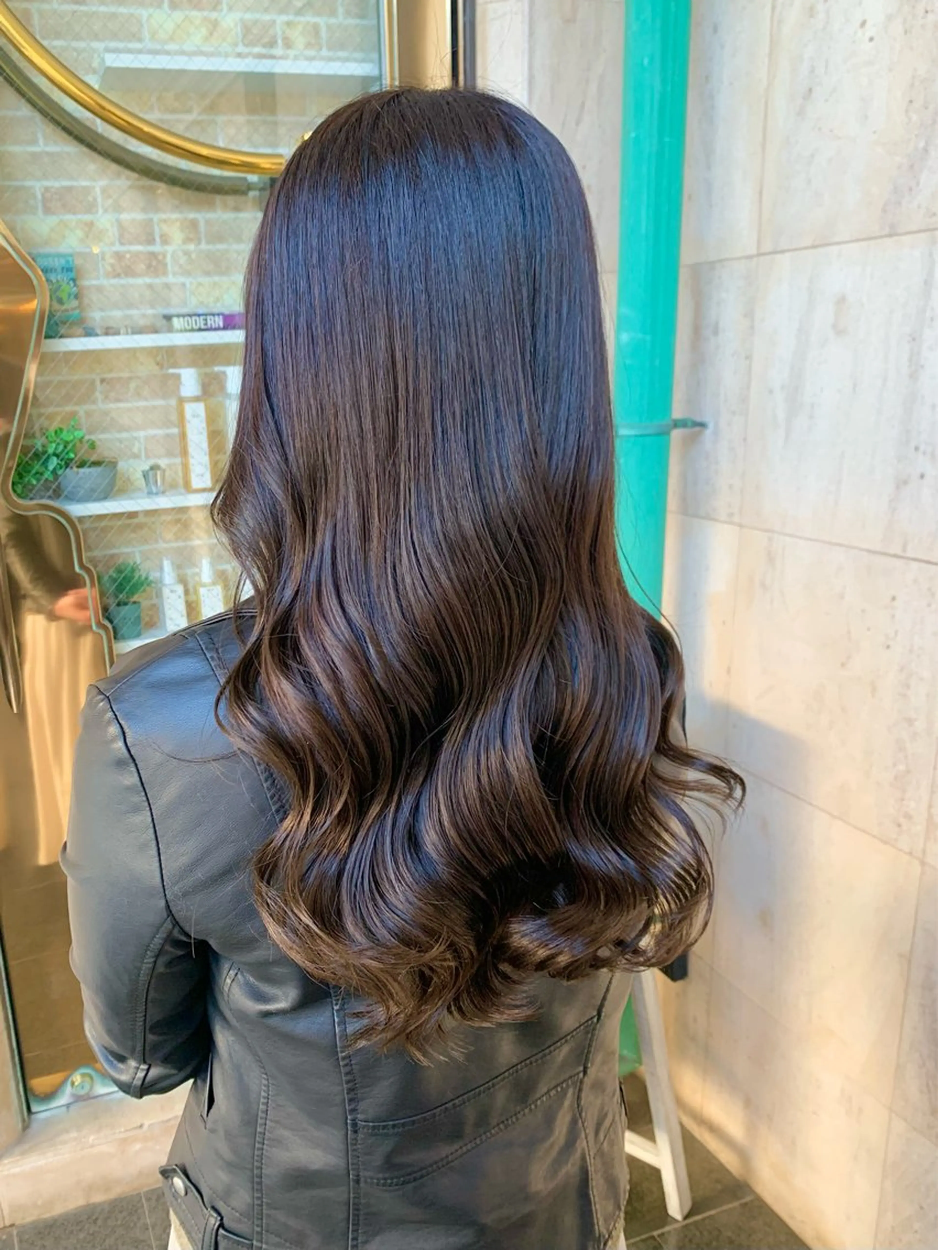 ロング カラー 切りっぱなしボブ ブリーチ ショコラグレージュ ダブルカラー グレージュ カット ヘアカラー トリートメント ヘッドスパ ✨艶髪✨透明感✨ 山内大樹のヘアスタイル