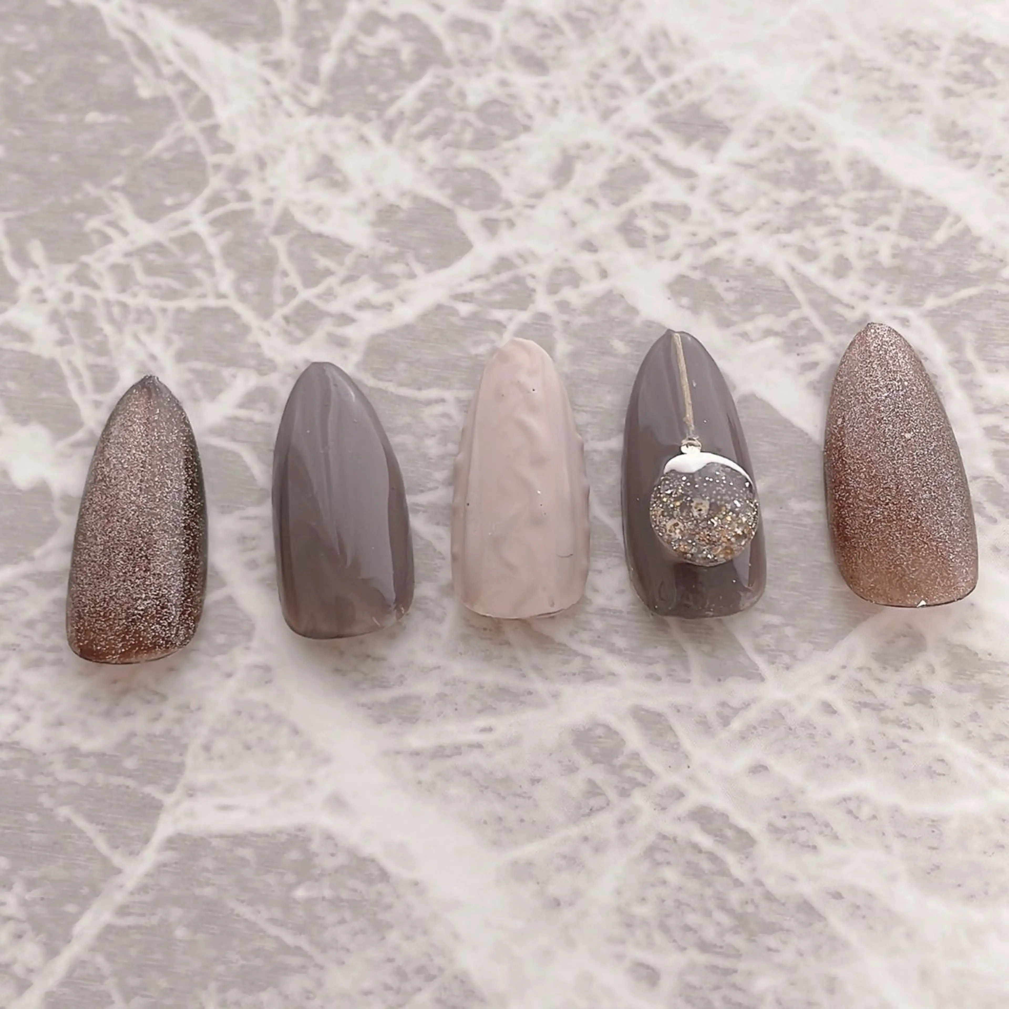 ネイル 【LUCE】 maiのネイルデザイン