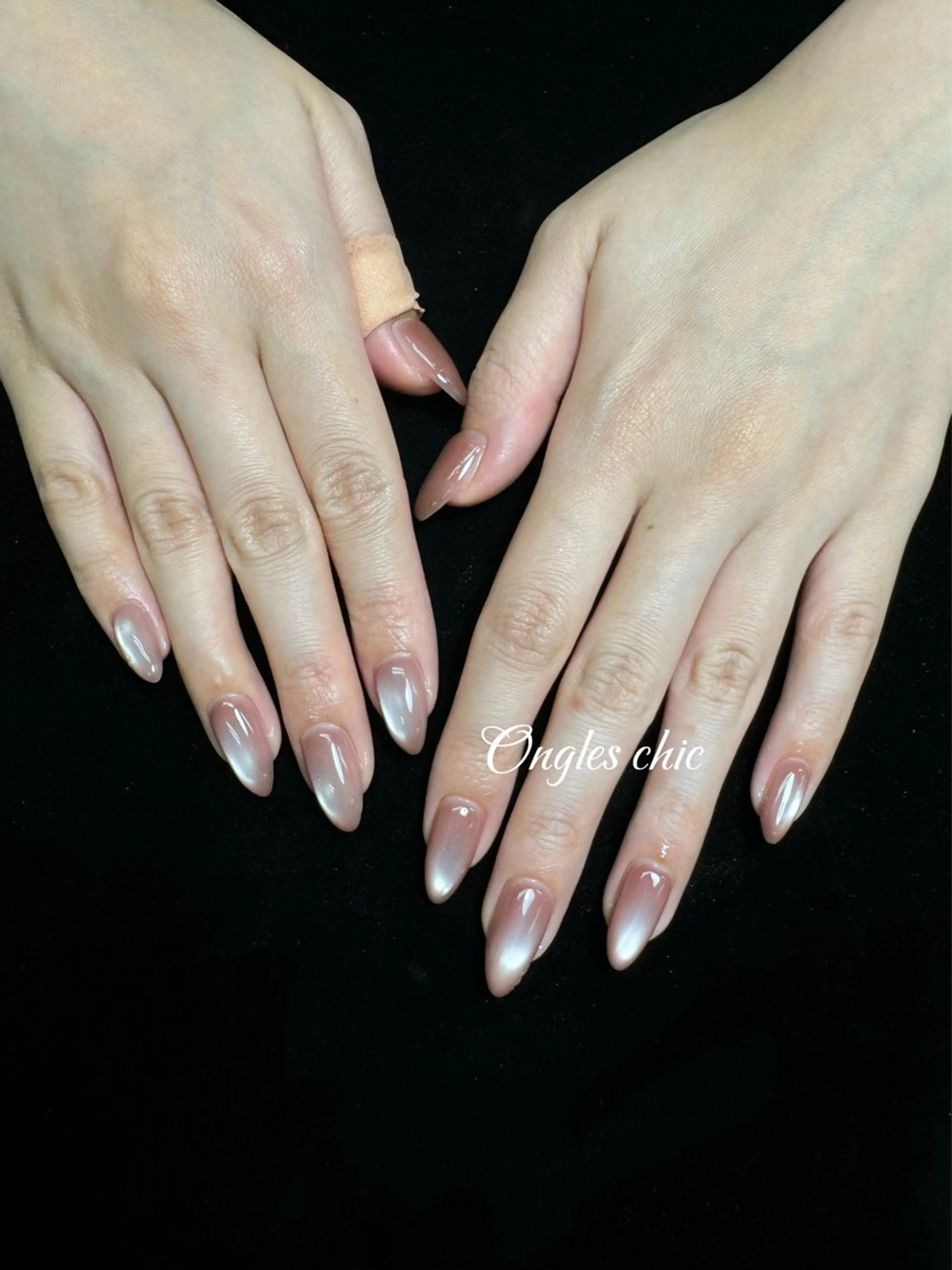 ネイル ハンドネイル ongles chicのネイルデザイン