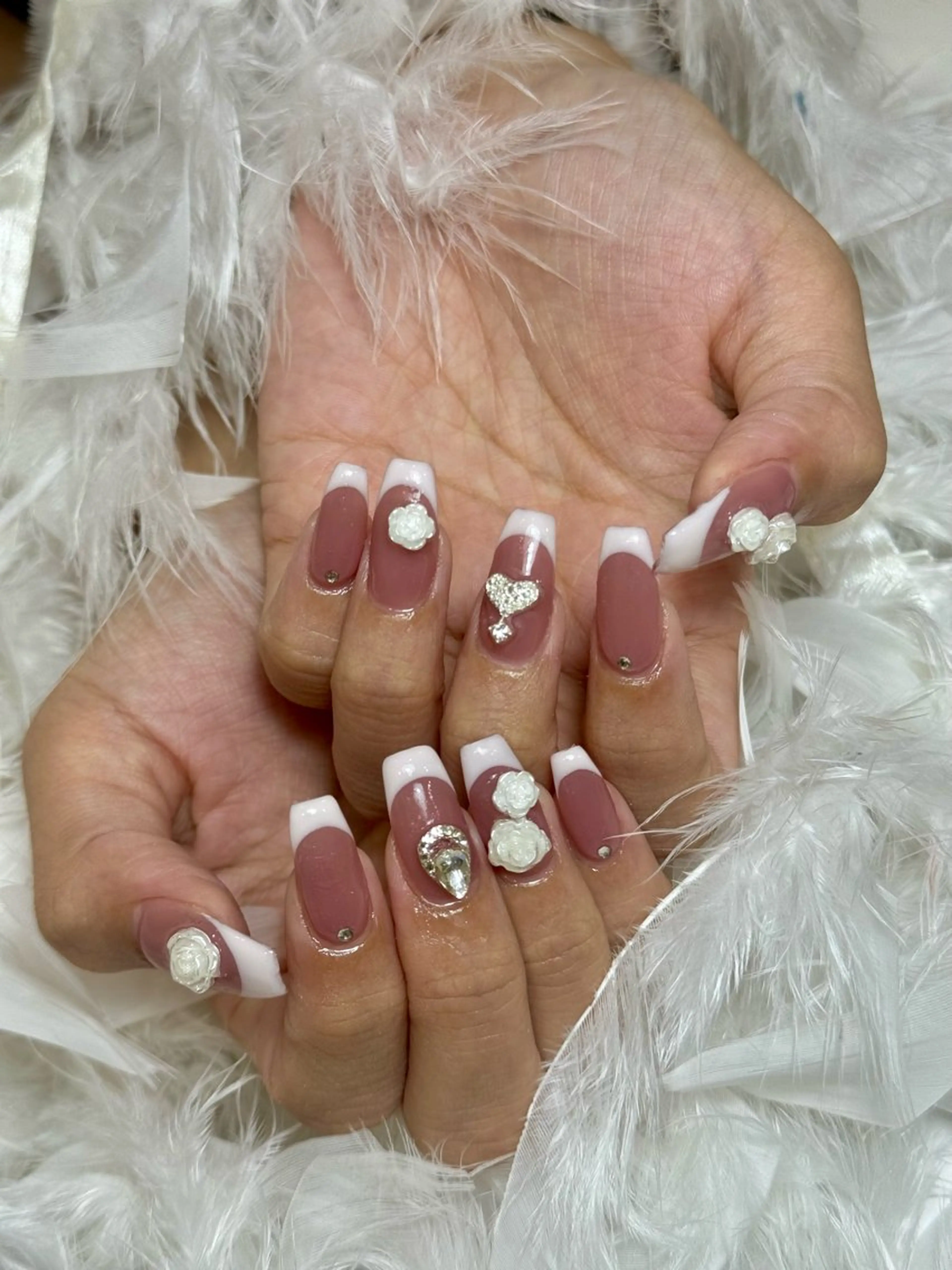 ネイル ハンドネイル DIAMOND Nail🥇のネイルデザイン