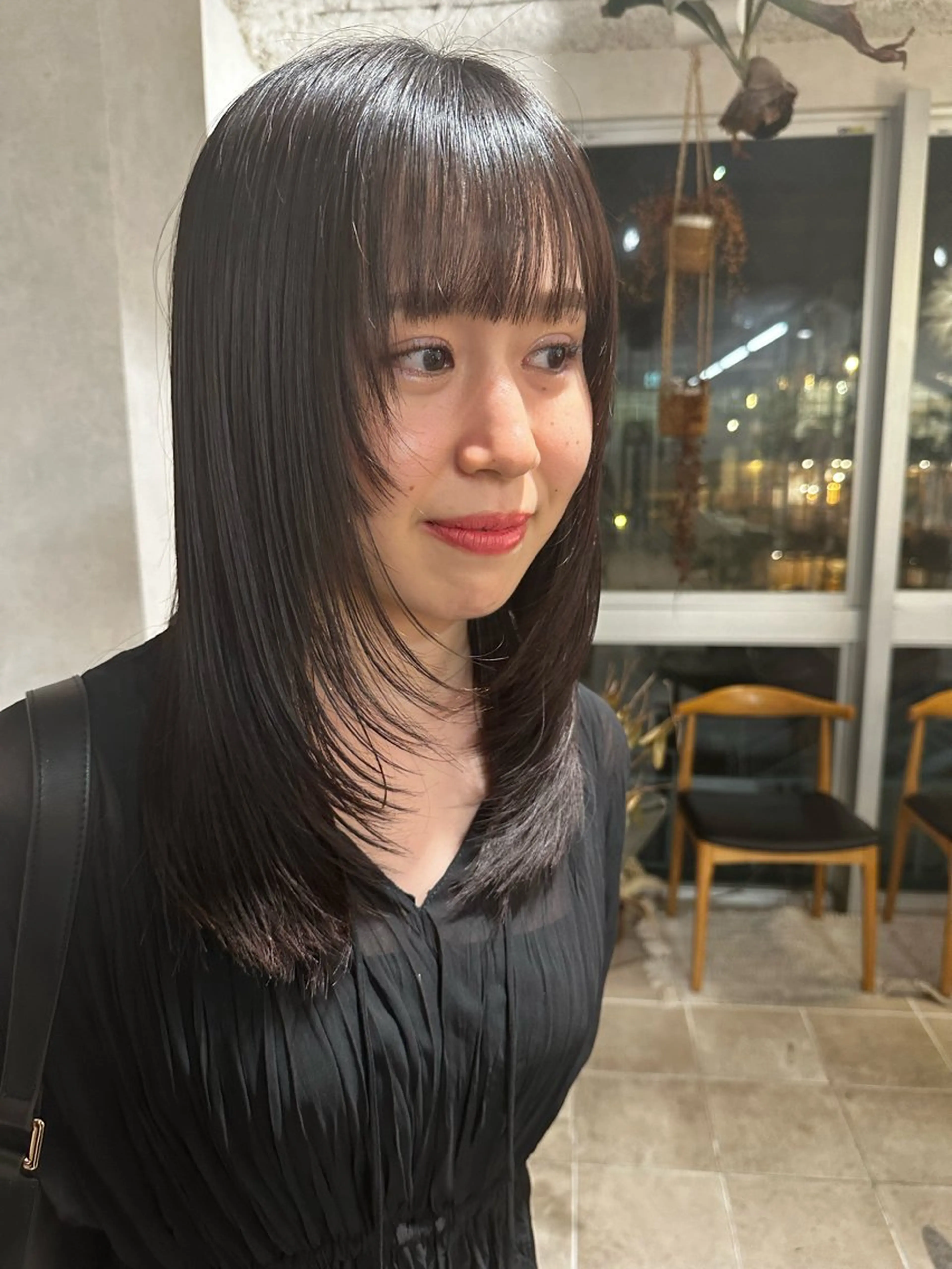 ミディアム レイヤーカット broocH福岡所属・broocH 清水 駿【デザインカラー】のヘアスタイル