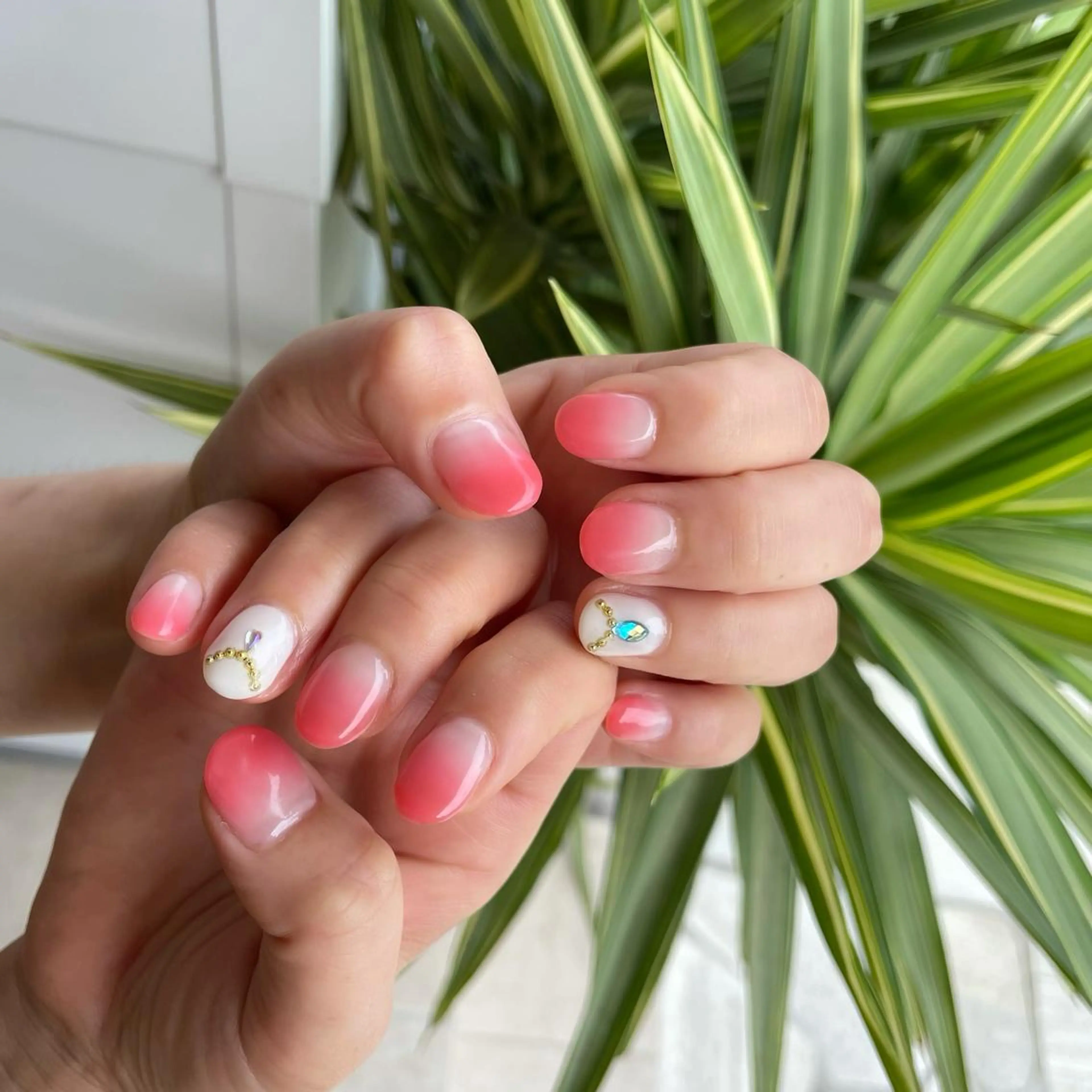 ネイル es nailのネイルデザイン