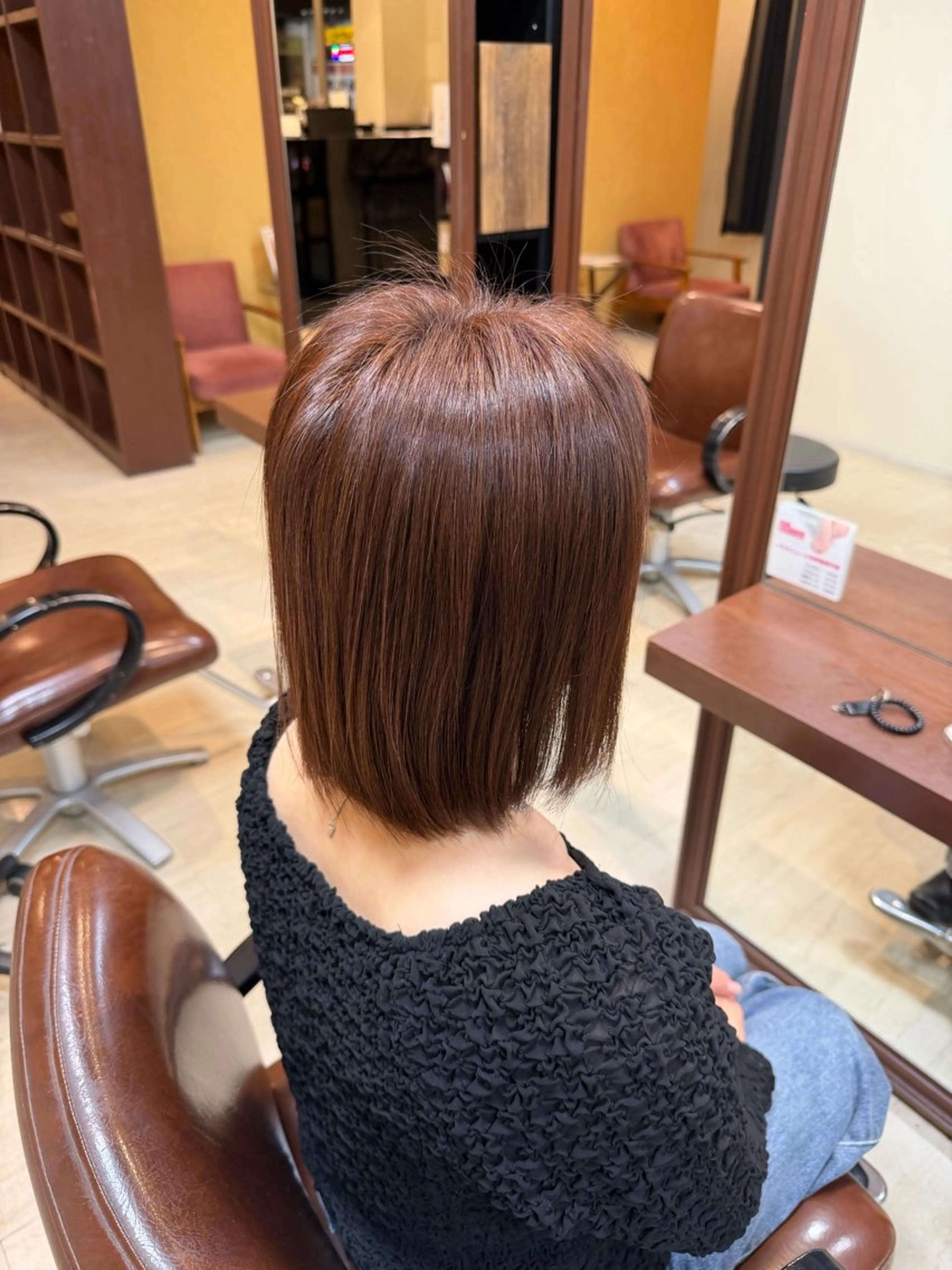 ショート カラー ブラウンカラー ピンクカラー ピンクブラウン 岸田 奈々／ 艶髪／トレンドカラーのヘアスタイル