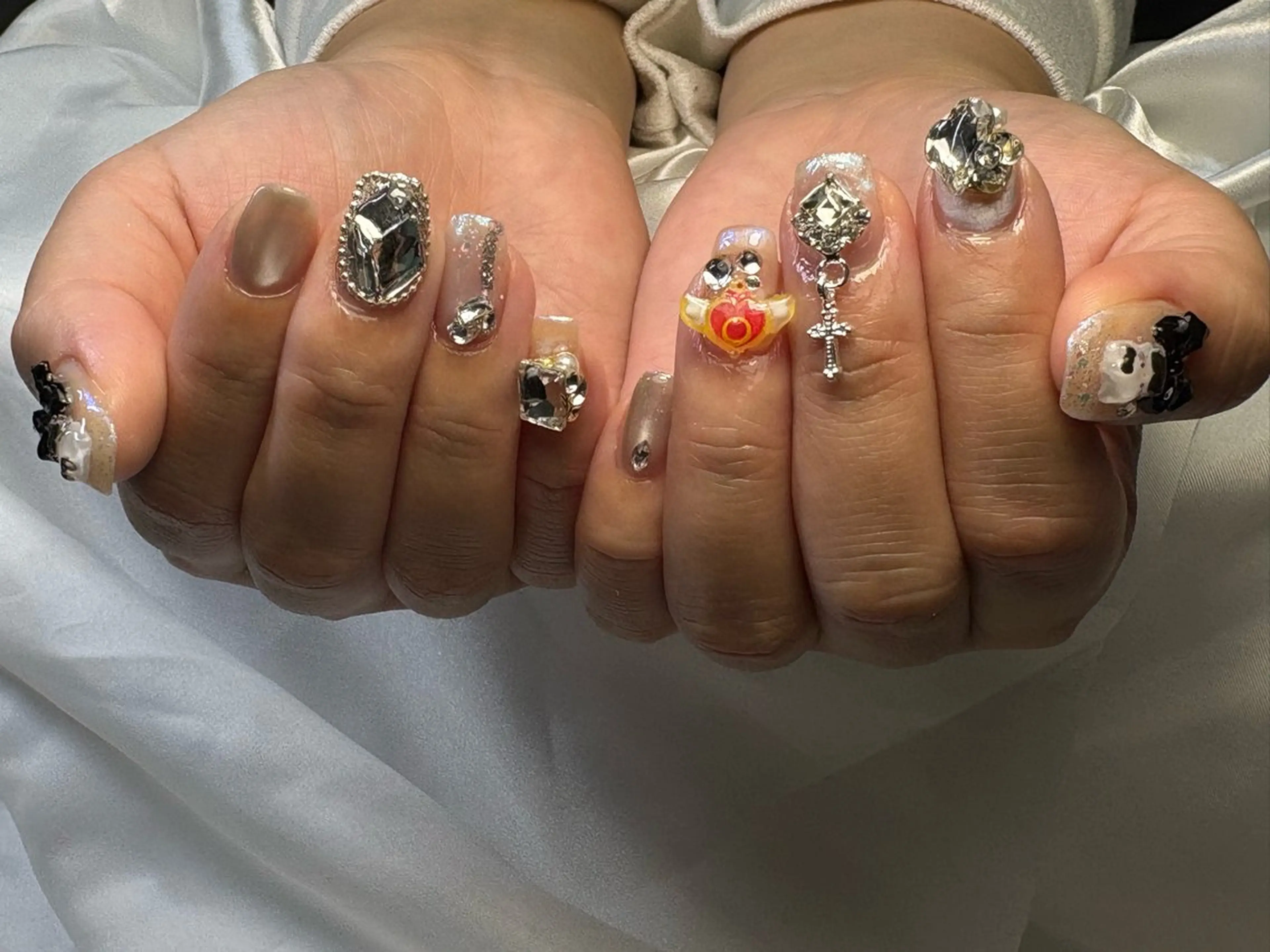 ネイル ネイルサロン Roiのネイルデザイン