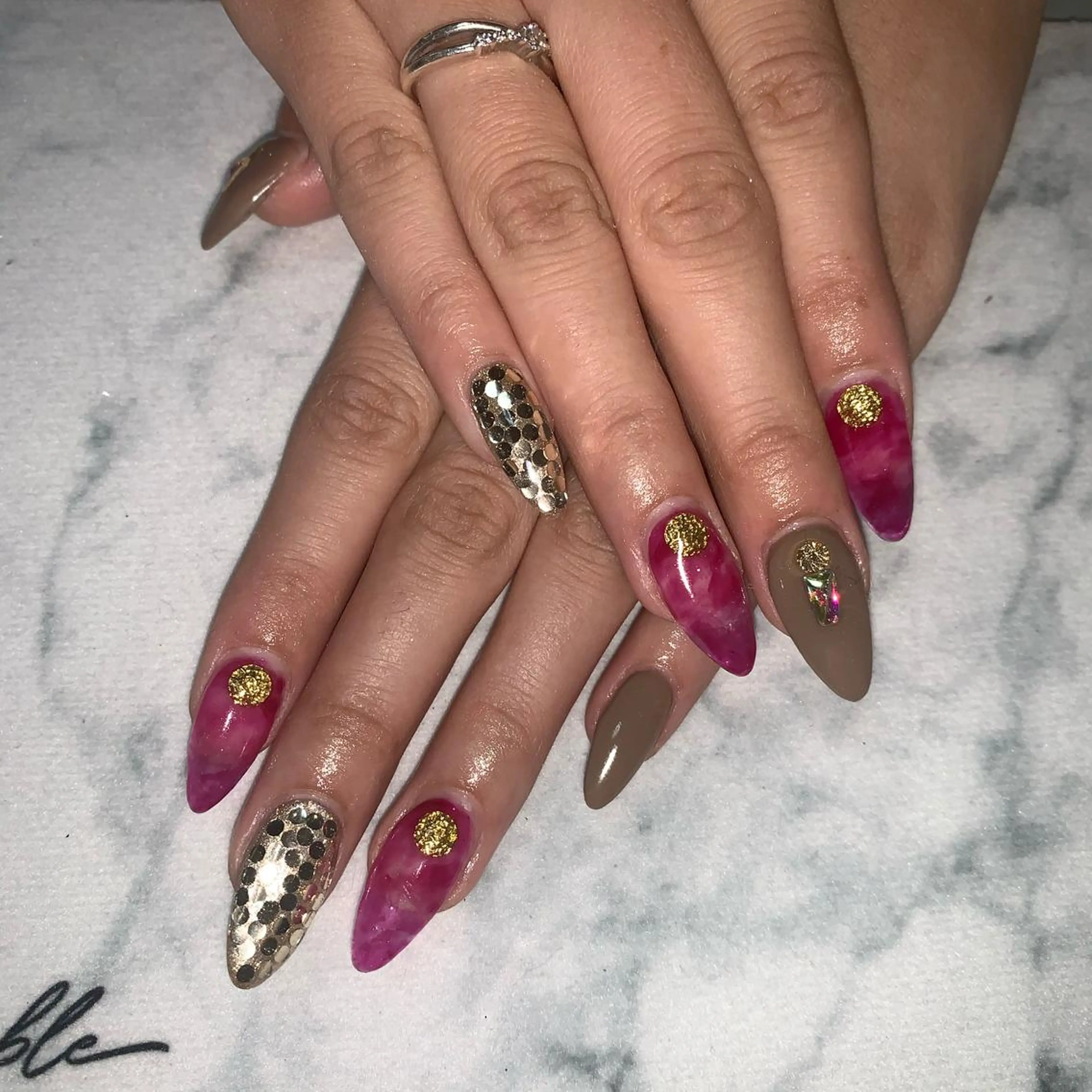 ネイル ハンドネイル 🌙🫧CHARME (RUKA)🦋🫧のネイルデザイン