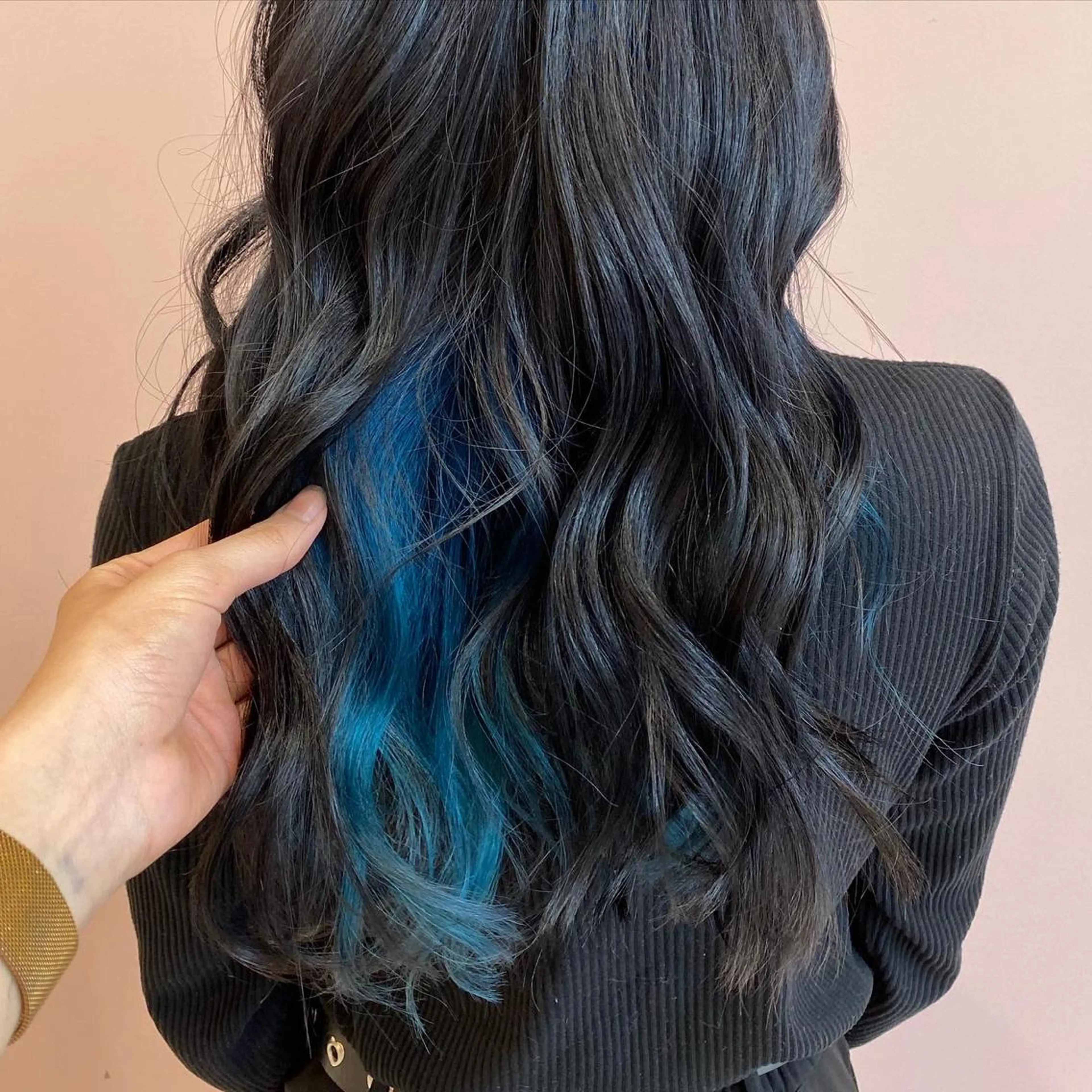 ロング カラー Vélua/miiu所属・韓国束感まつ毛 /Takaのマツエク・マツパデザイン