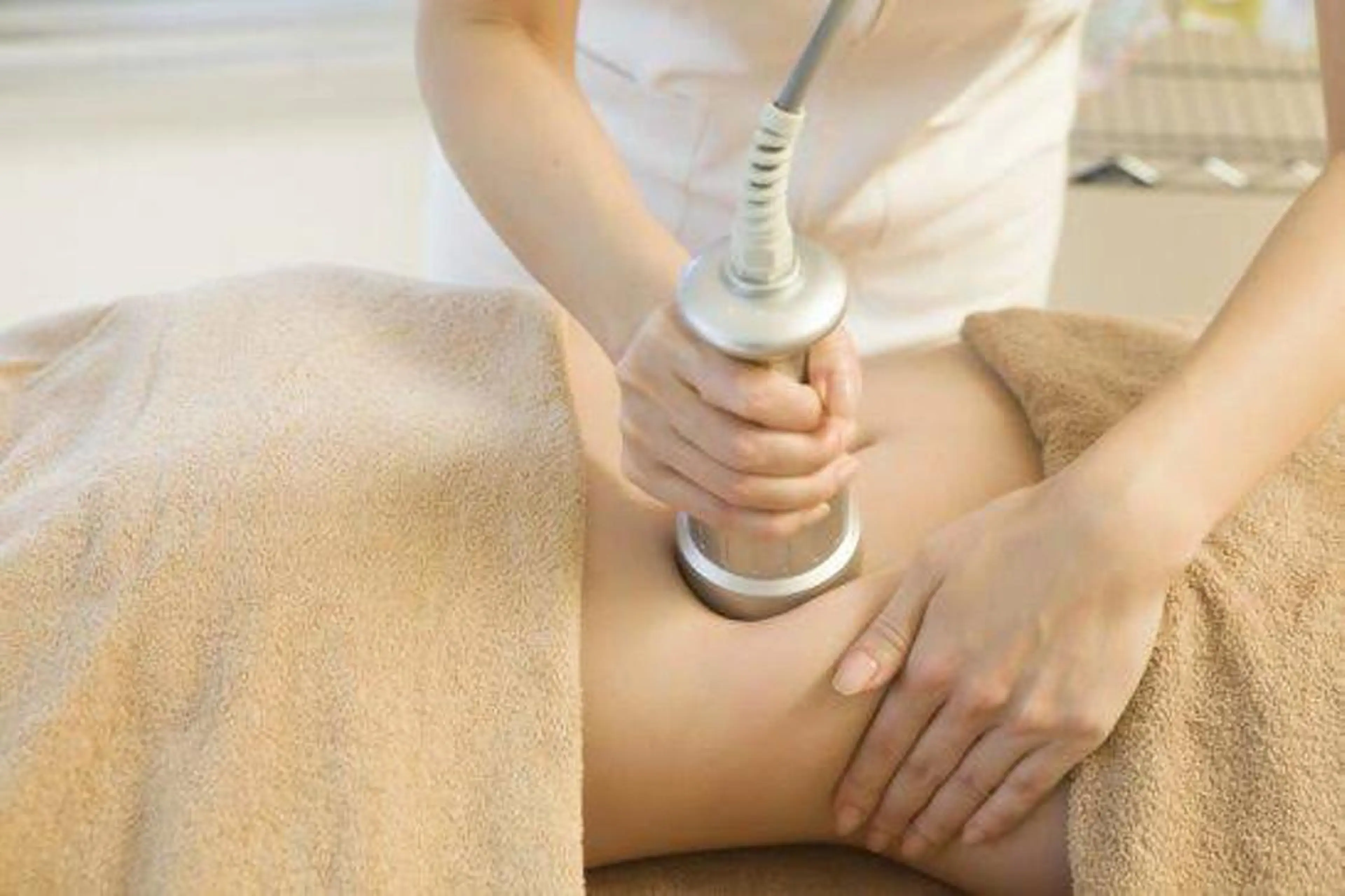 痩せながら美肌にも！深層筋キャビテーションの写真