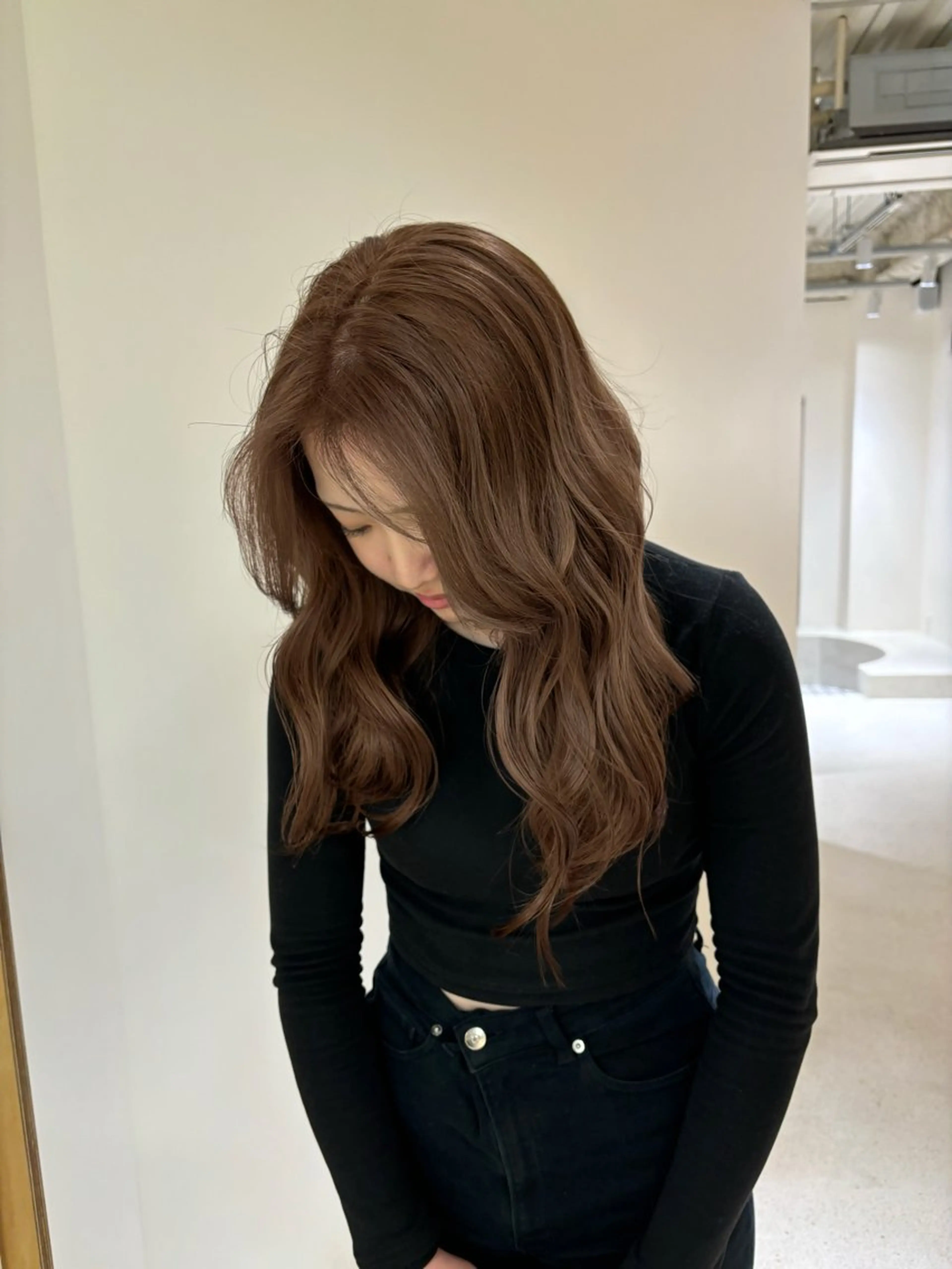 セミロング カラー ブリーチ ブリーチなしカラー 菱田 愛果のヘアスタイル