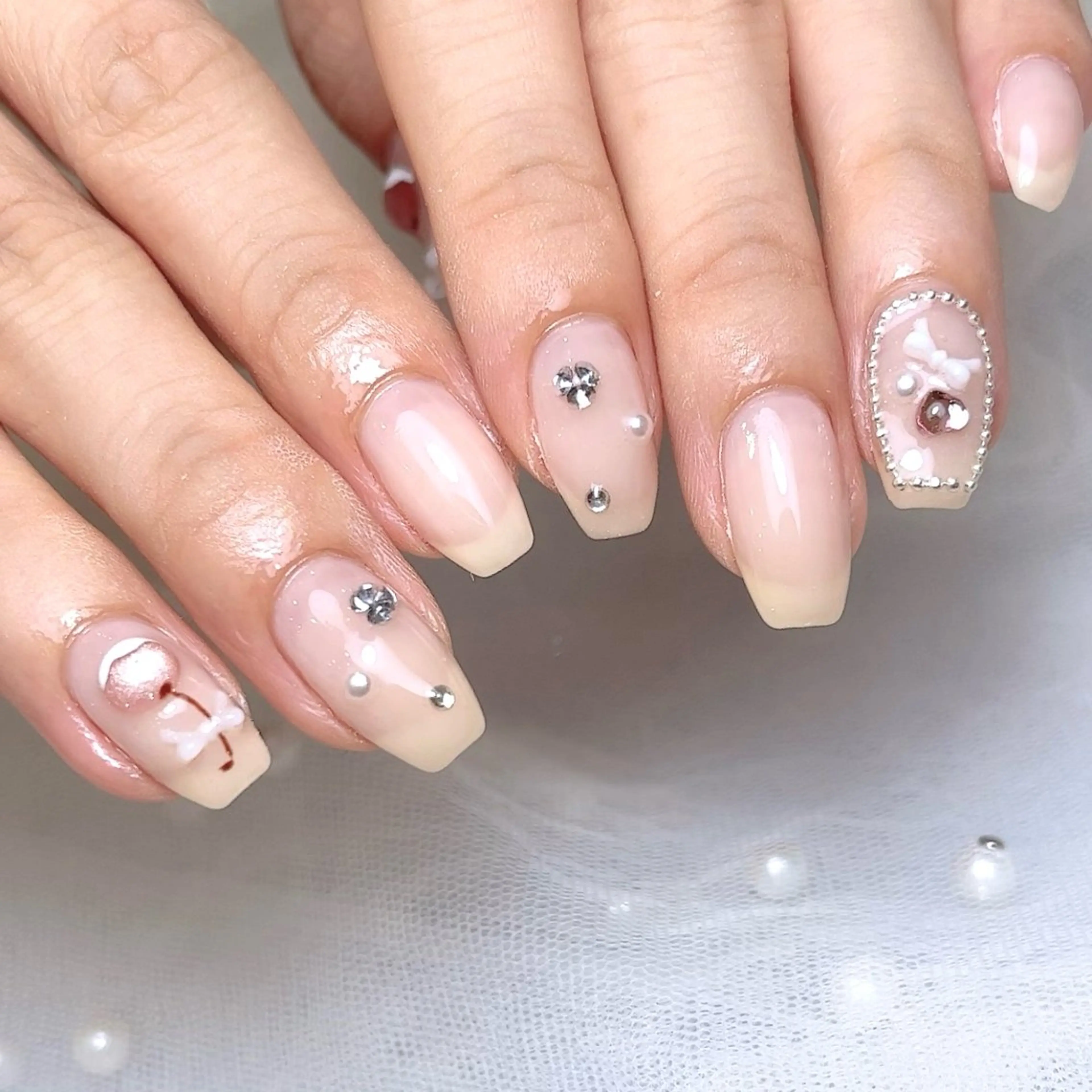 ネイル elu しみずのネイルデザイン