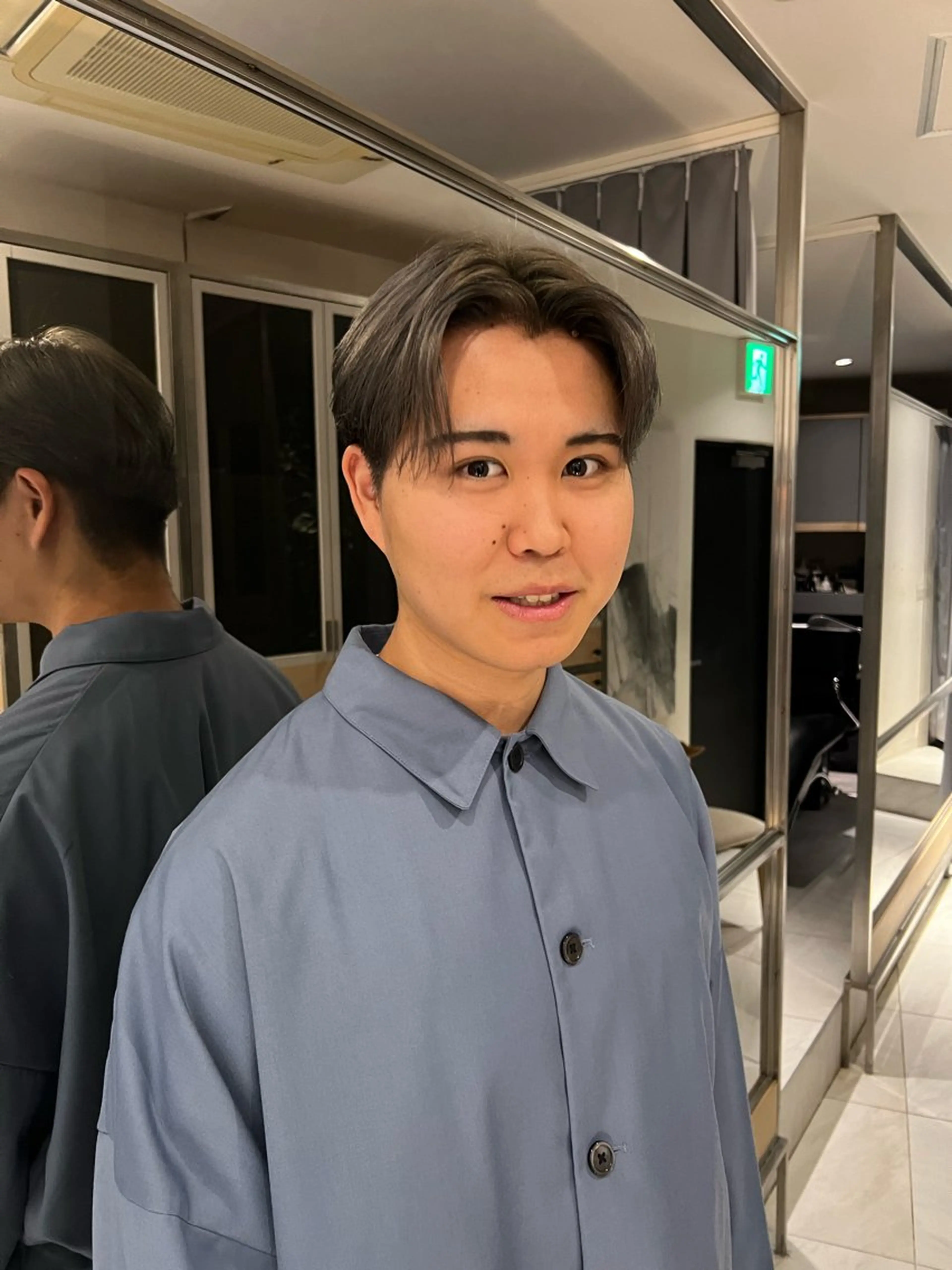 ショート カラー メンズ シルバー ヘアカラー トリートメント ヘッドスパ ヘアセット ボブカット 🦎Raitoのヘアスタイル