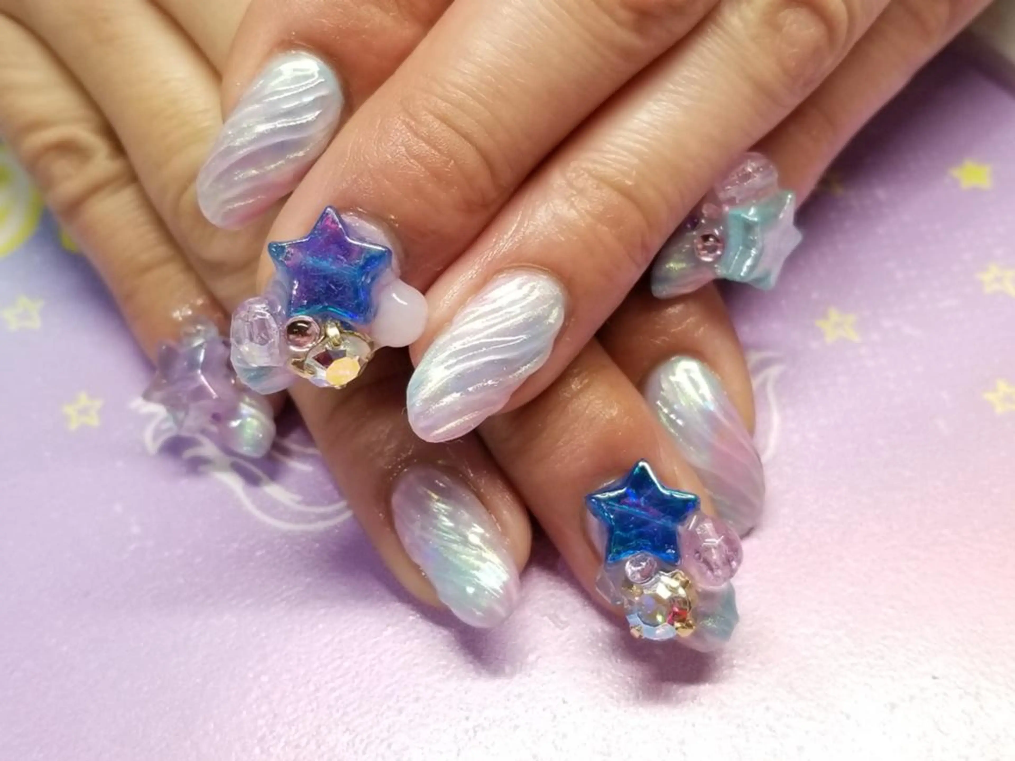 ネイル おで@ oderi_nailのネイルデザイン