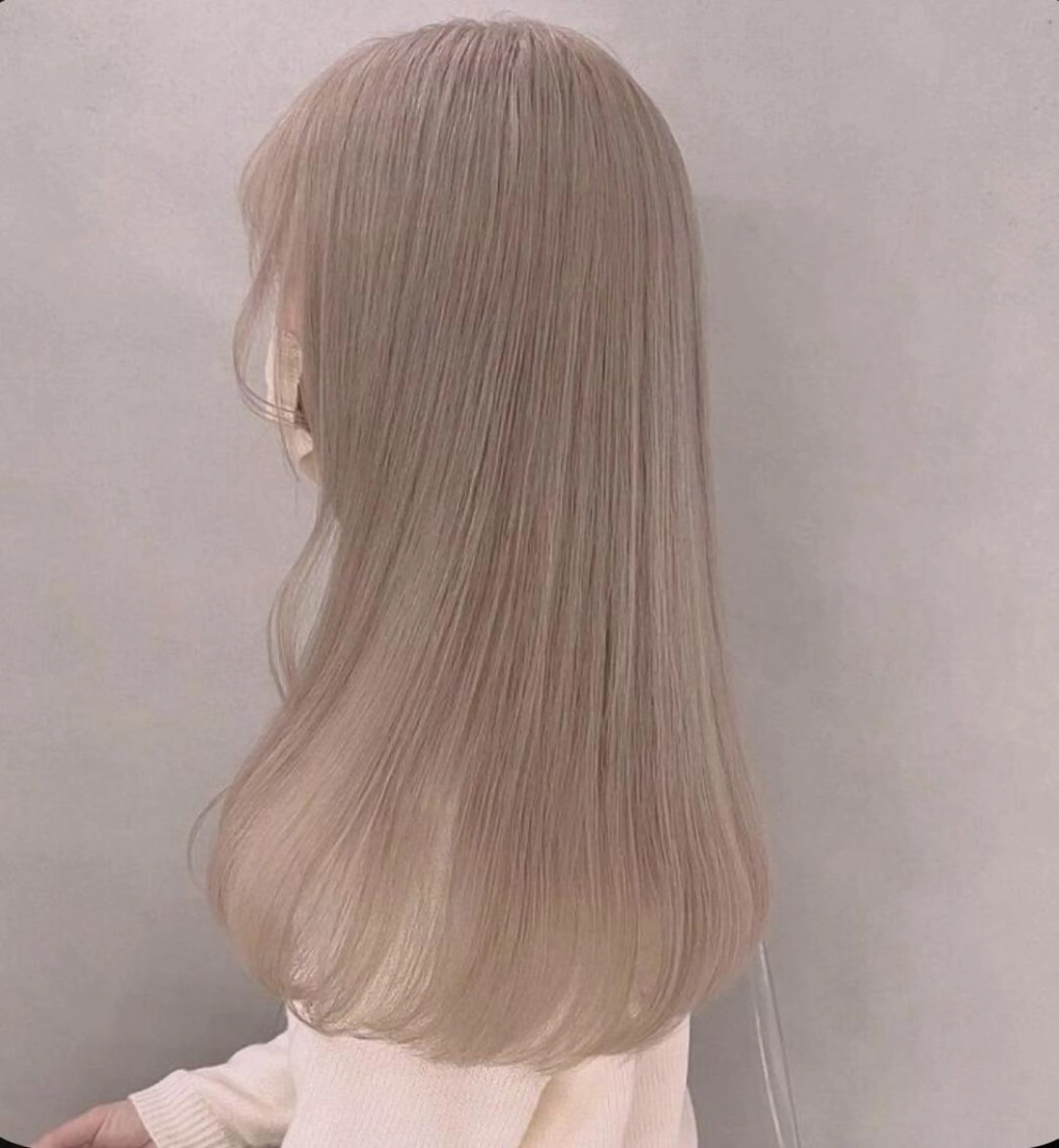 【最高級ケアブリーチ】エフェクトブリーチ+カット+トリートメントの写真