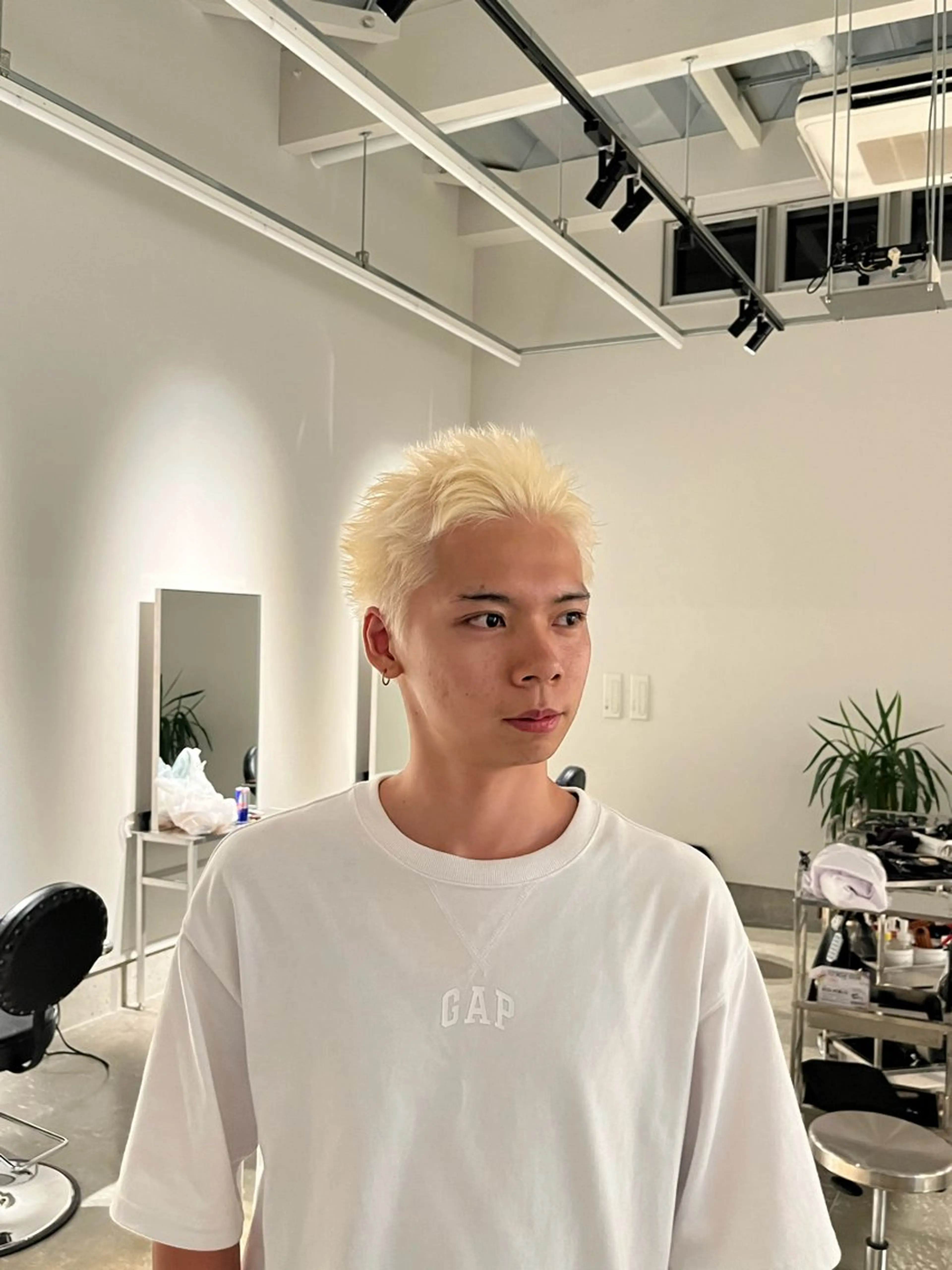 メンズ ヘアカラー Yuito/カラー/ ブリーチ/ストレートのヘアスタイル