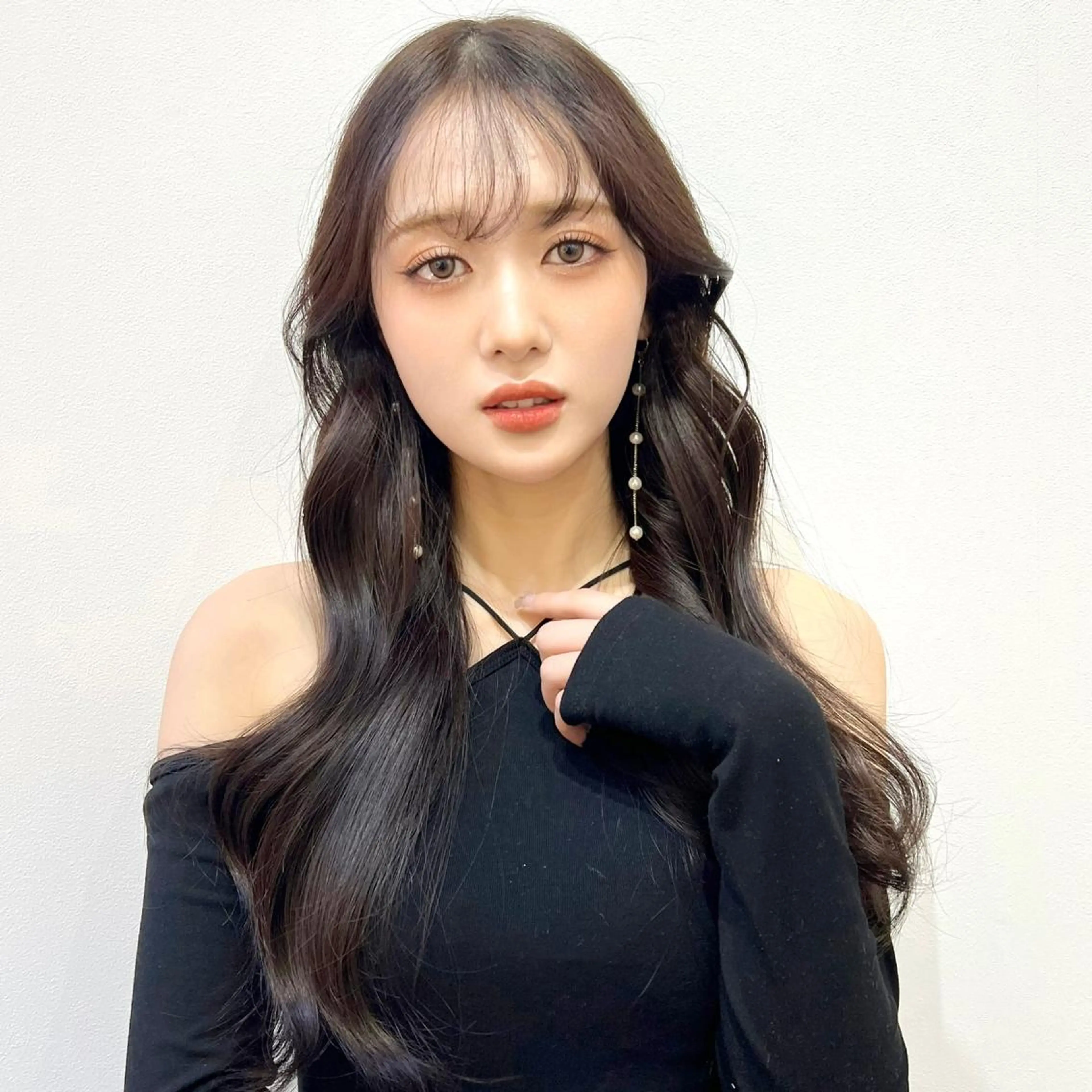 セミロング カラー ヘアアレンジ くびれヘア 韓国風ヘア 顔まわり職人🇰🇷 韓国ヘア/KAITOのヘアスタイル