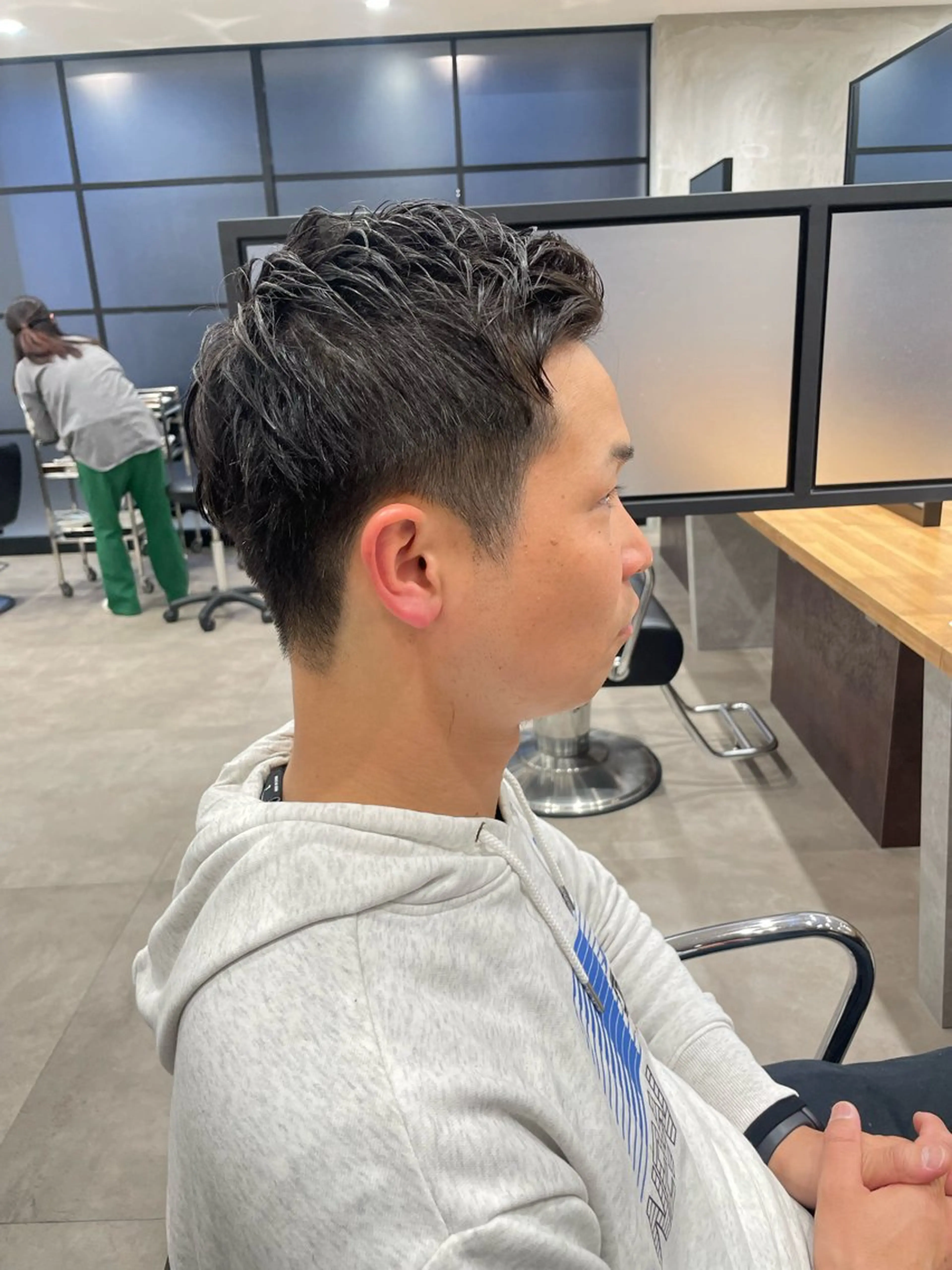 ショート ショートヘア 佐藤 由依/透明感カラーのヘアスタイル