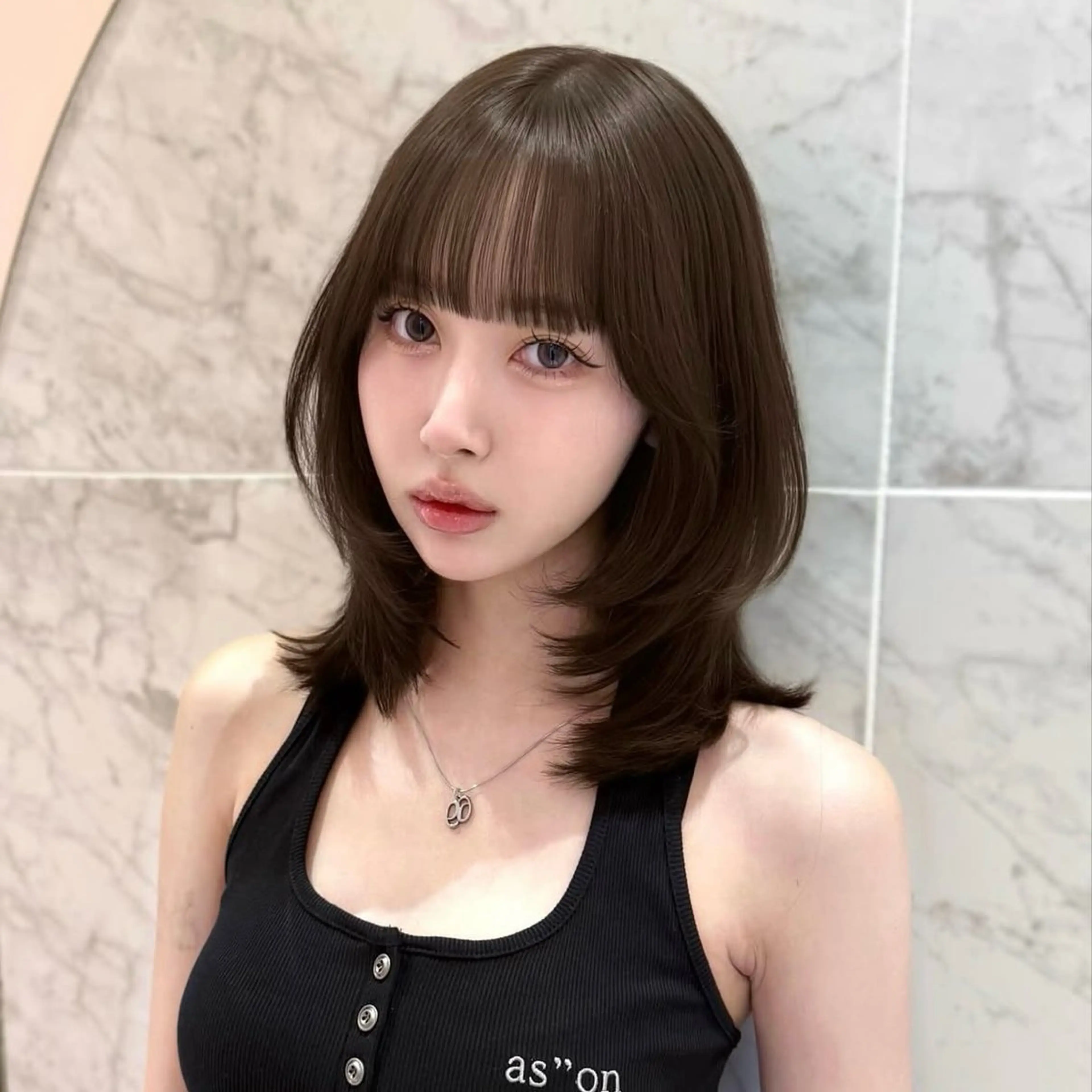 ミディアム カラー ブリーチ ケアカラー グレージュ オリーブグレージュ オリーブグレー カット ヘアカラー トリートメント モテ韓国ヘア/ レイヤー🤍RIKAのヘアスタイル