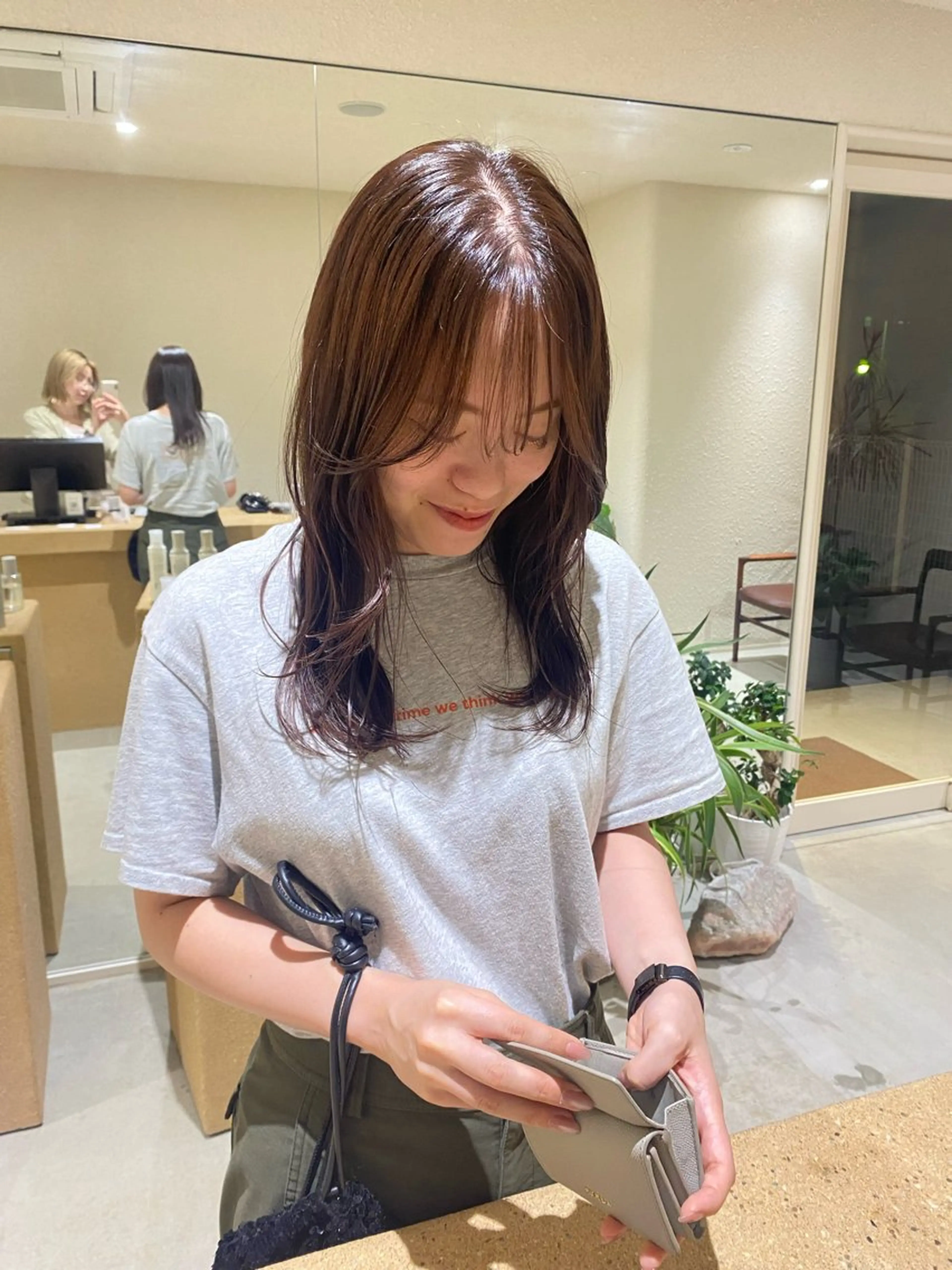 セミロング カラー ブラウンカラー カット ヘアカラー que所属・que/清水 未蘭のヘアスタイル