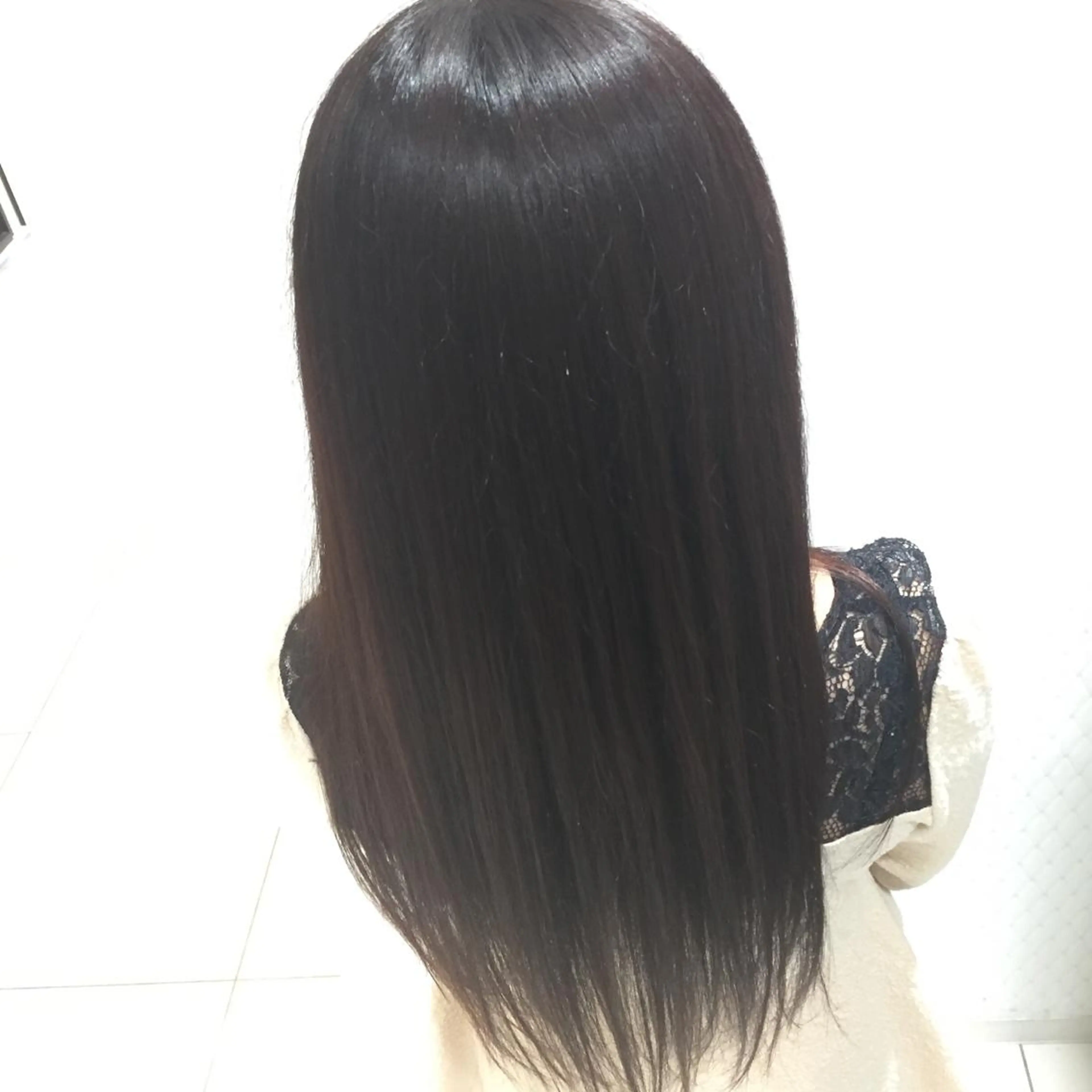 ロング カラー バイオレットカラー 難しい髪質の縮毛矯正 高岡/射水/髪質改善のヘアスタイル